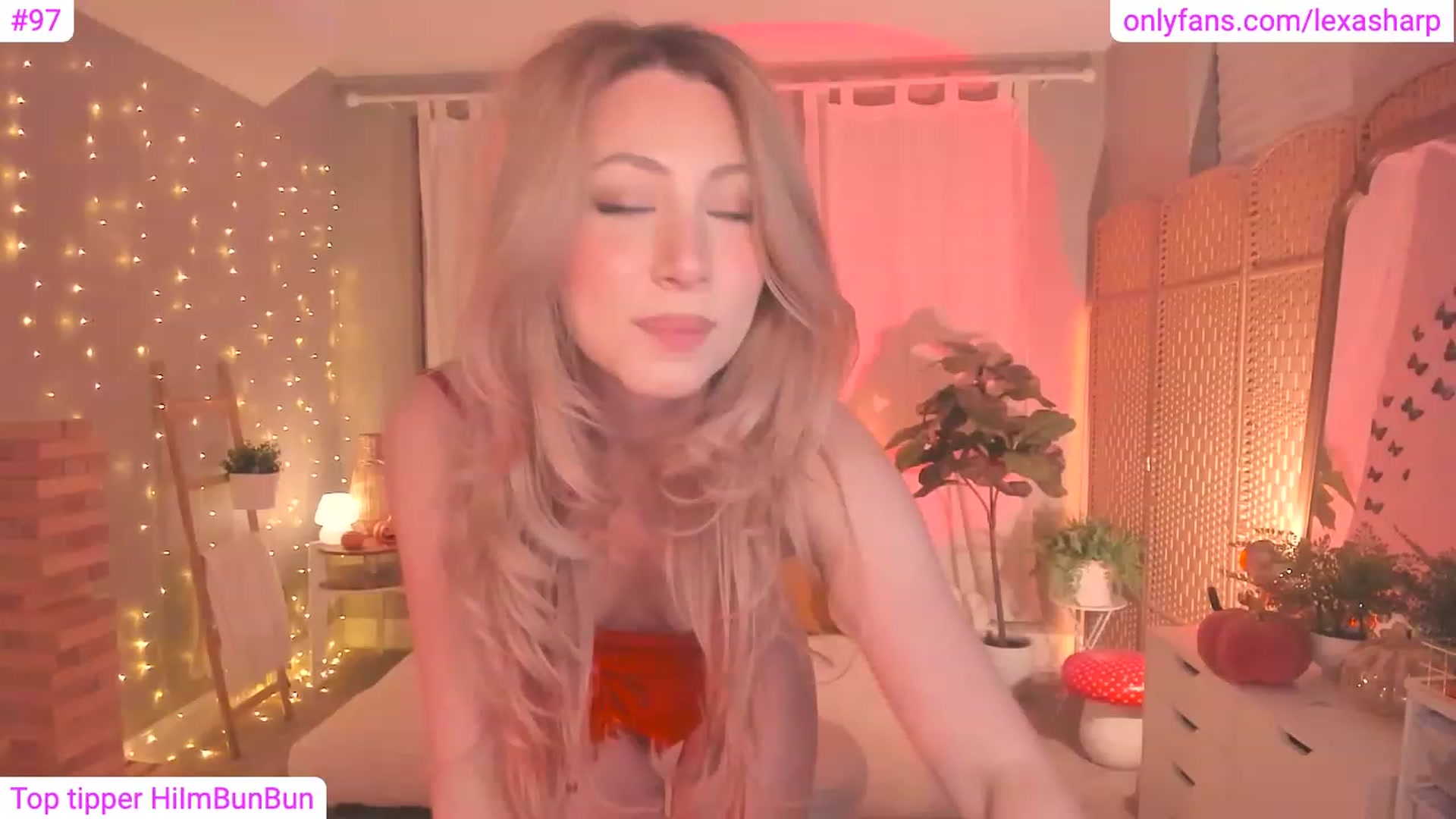 Gallery image thumbnail from alexasharp's myfreecams stream on, 10/28/2023, 03:49 image 13 of 20