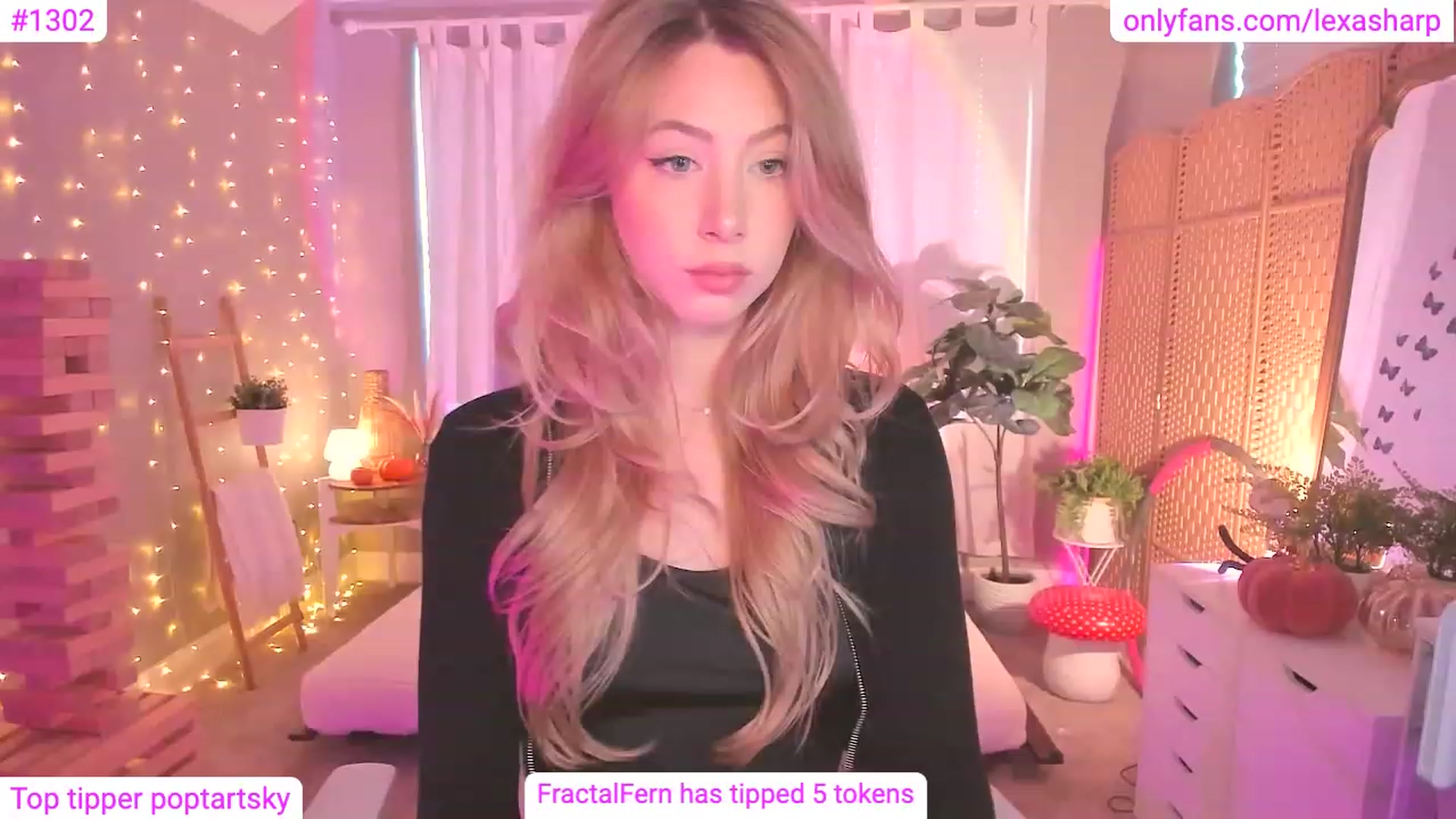 Gallery image thumbnail from alexasharp's myfreecams stream on, 11/07/2023, 22:27 image 3 of 20