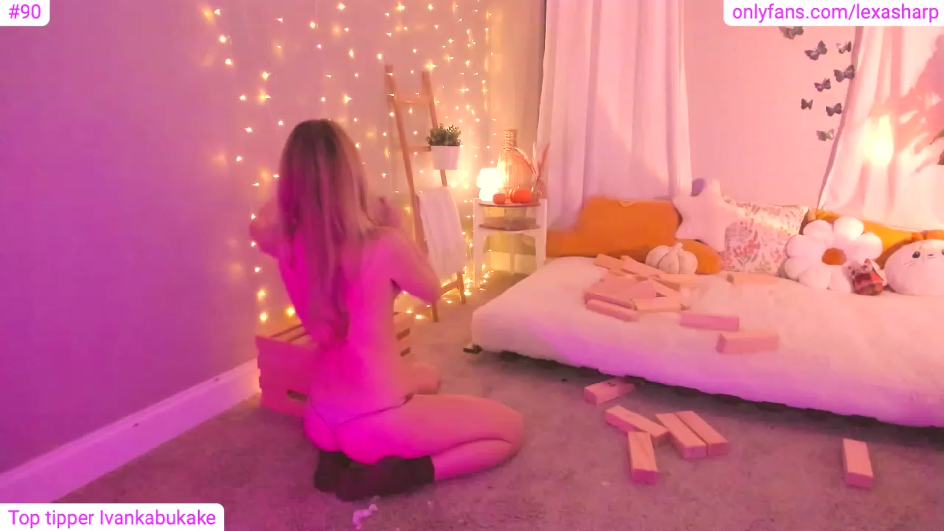 Gallery image thumbnail from alexasharp's myfreecams stream on, 11/11/2023, 04:53 image 14 of 20