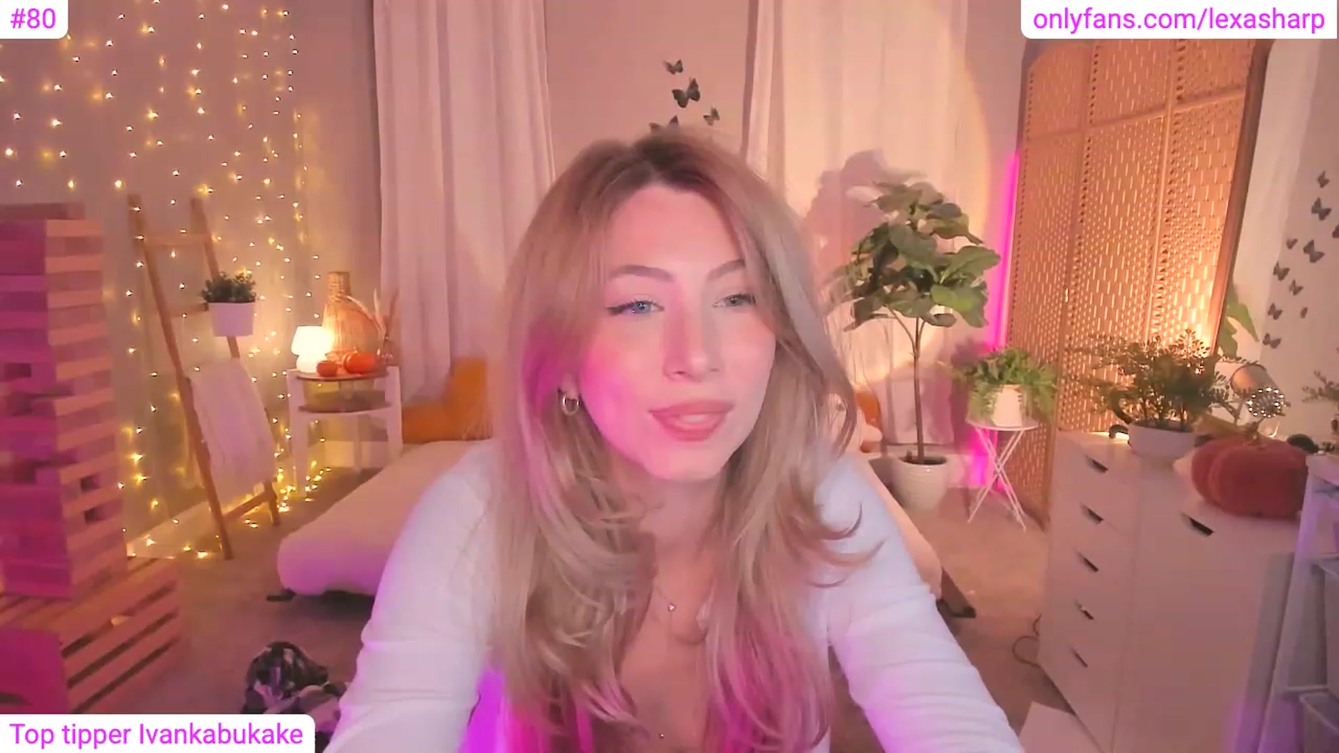 Gallery image thumbnail from alexasharp's myfreecams stream on, 11/11/2023, 06:21 image 1 of 20