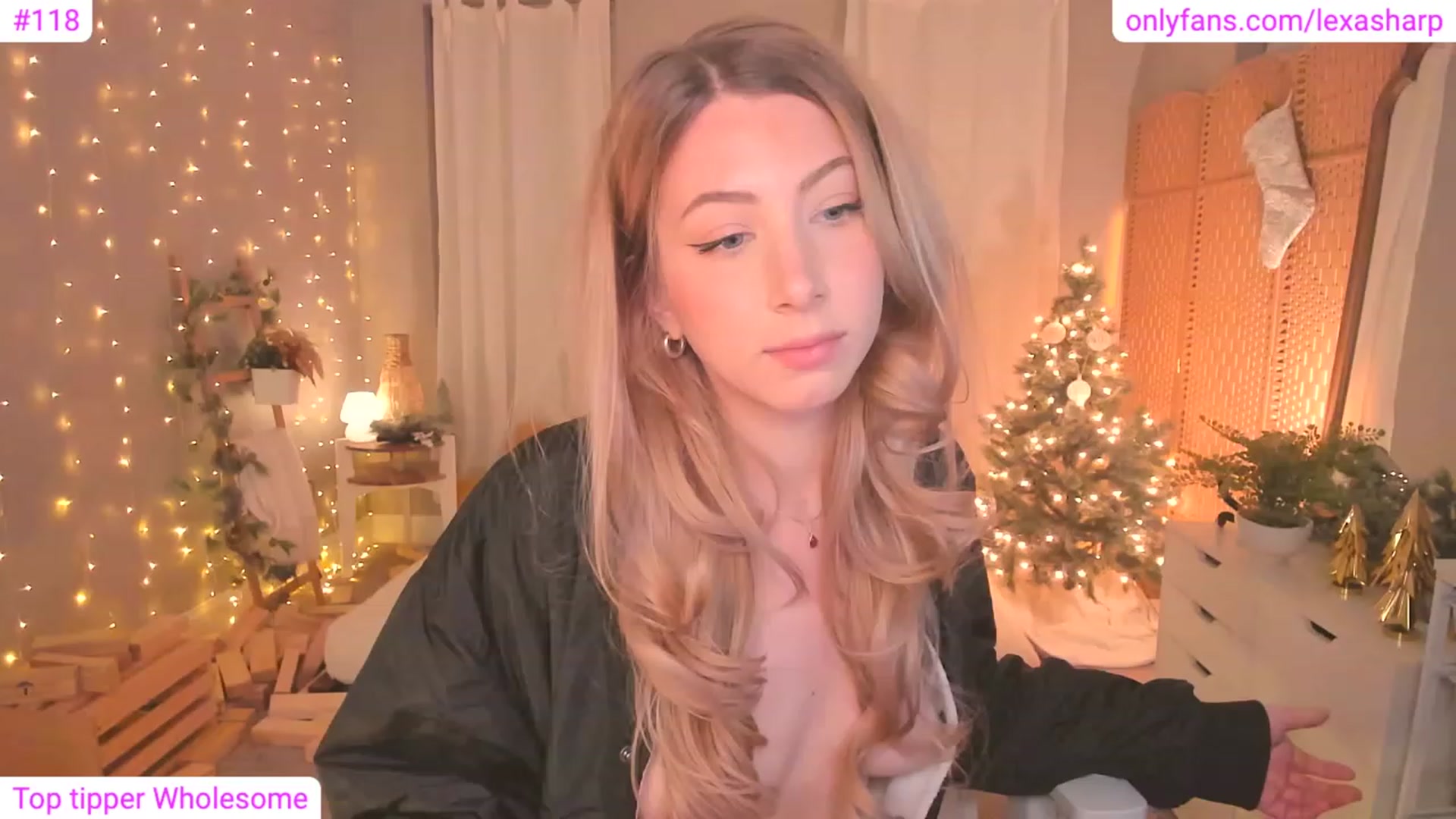 Gallery image thumbnail from alexasharp's myfreecams stream on, 12/07/2023, 02:55 image 9 of 20