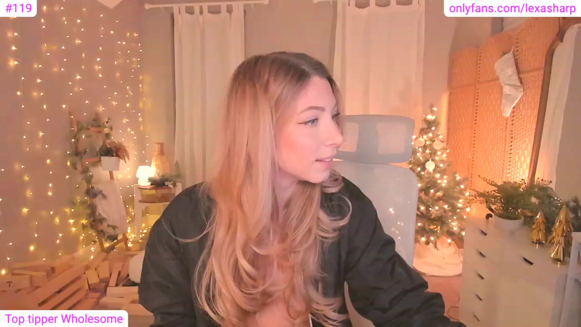 Gallery image thumbnail from alexasharp's myfreecams stream on, 12/07/2023, 02:55 image 5 of 20