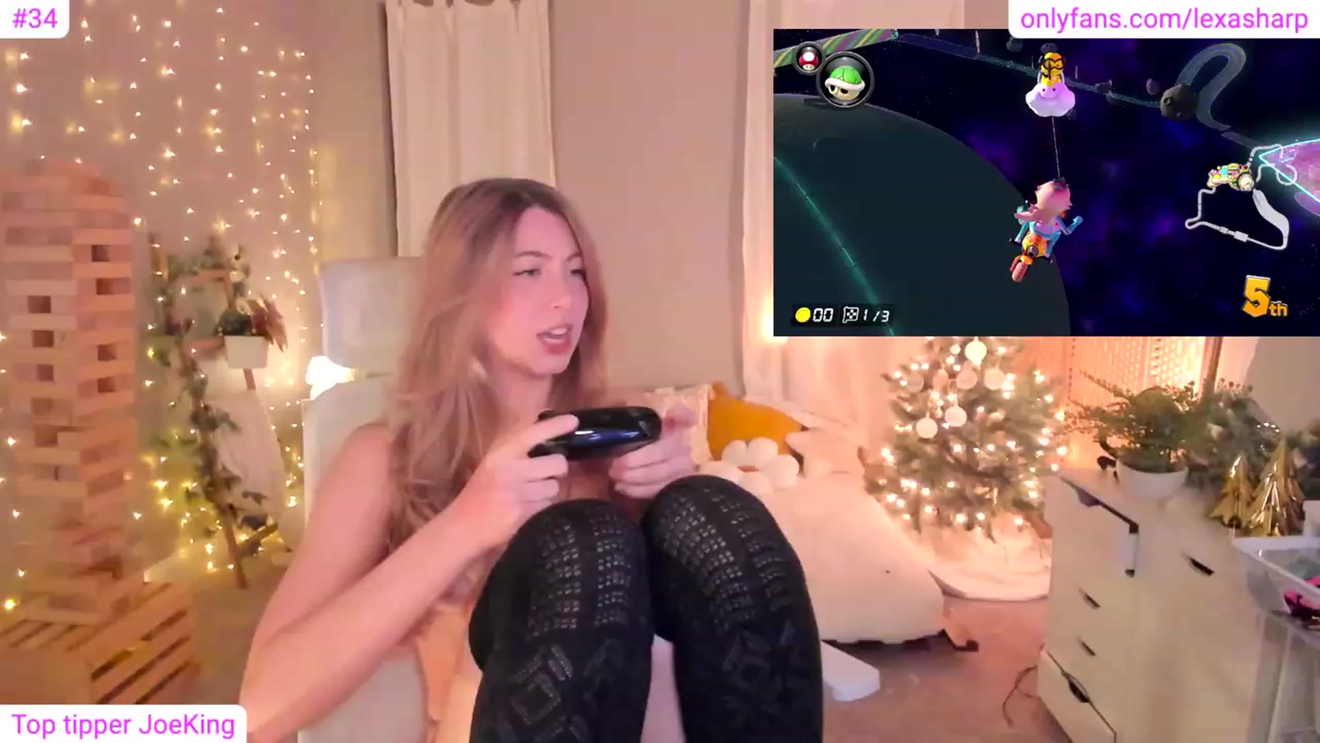 Gallery image thumbnail from alexasharp's myfreecams stream on, 12/16/2023, 08:04 image 14 of 20