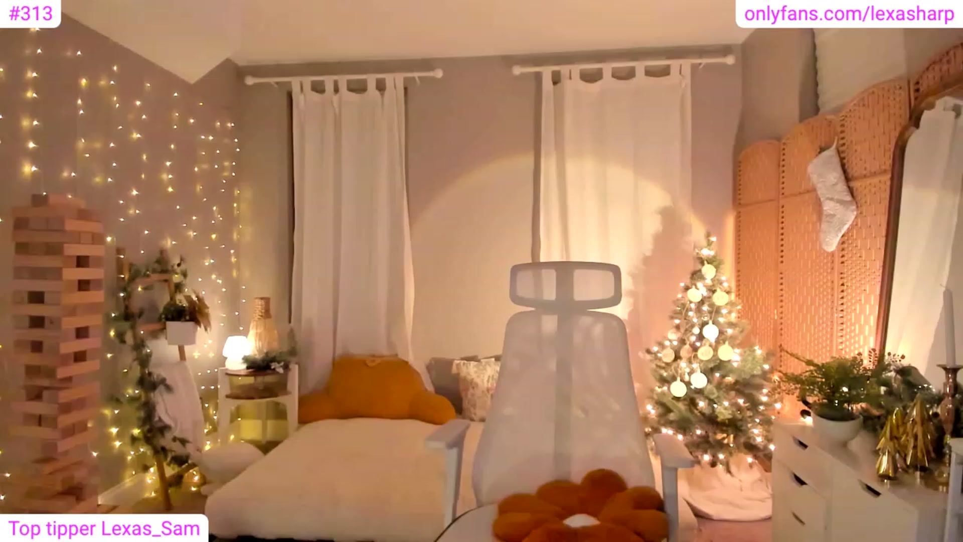 Gallery image thumbnail from alexasharp's myfreecams stream on, 01/06/2024, 02:28 image 9 of 20