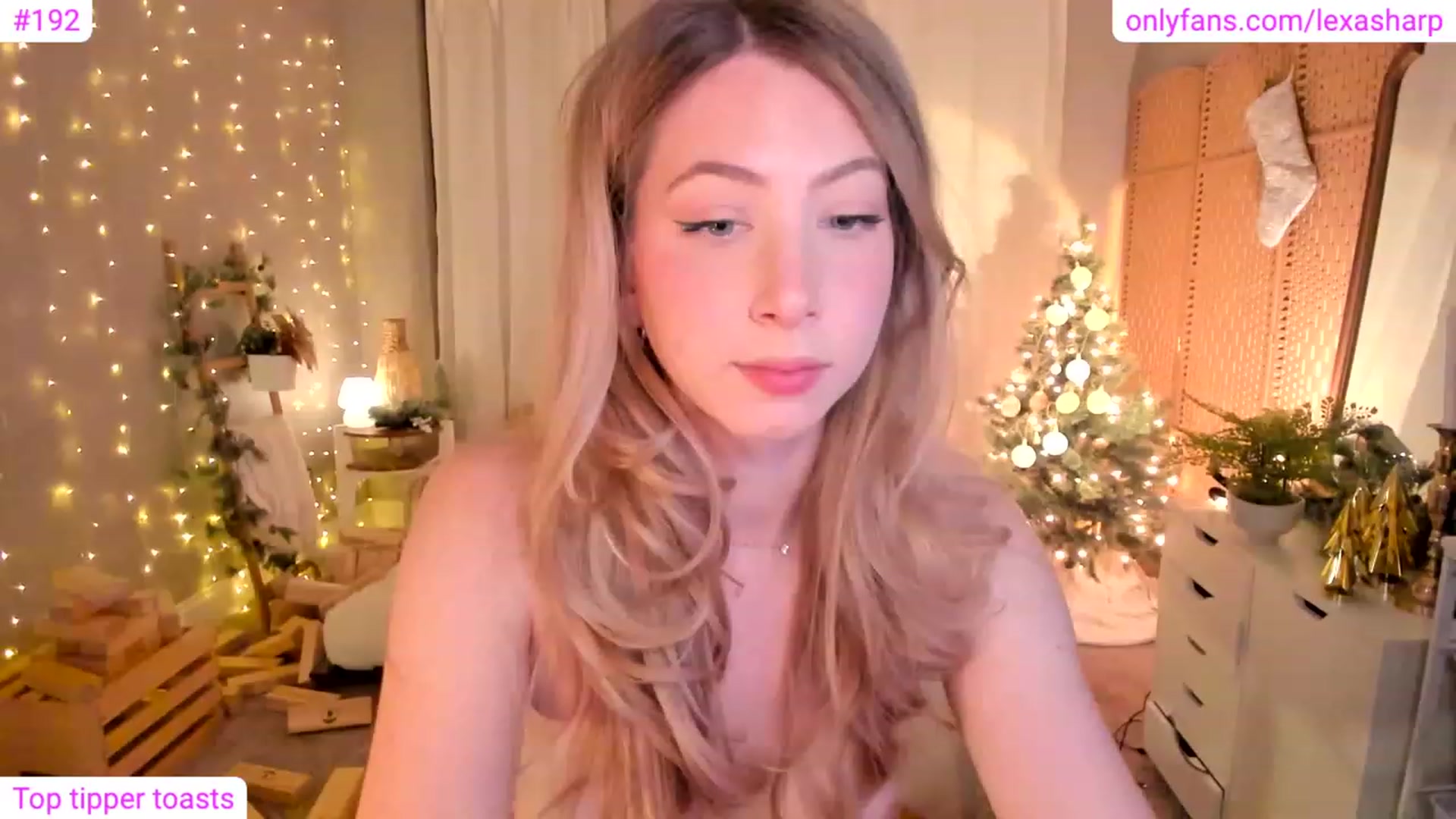 Gallery image thumbnail from alexasharp's myfreecams stream on, 01/06/2024, 04:02 image 10 of 20