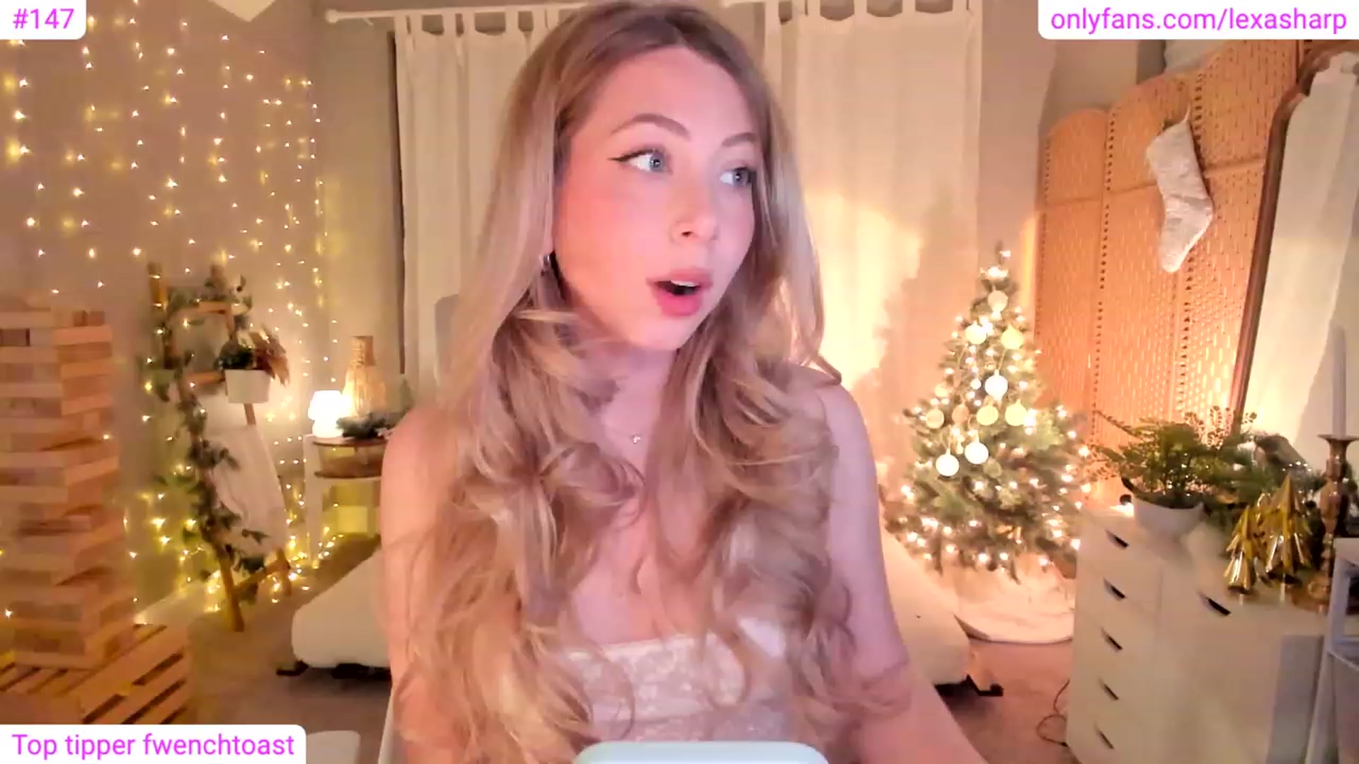 Gallery image thumbnail from alexasharp's myfreecams stream on, 01/13/2024, 03:24 image 4 of 20