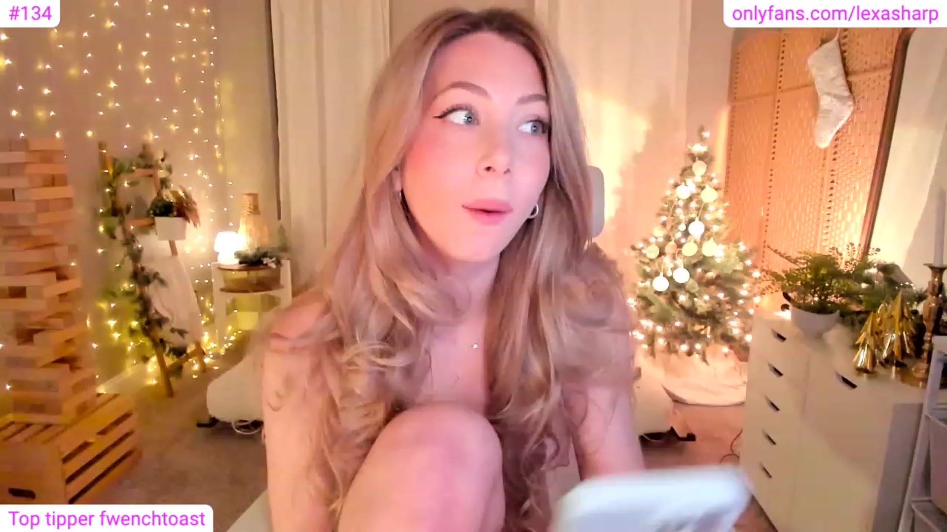 Gallery image thumbnail from alexasharp's myfreecams stream on, 01/13/2024, 03:24 image 12 of 20