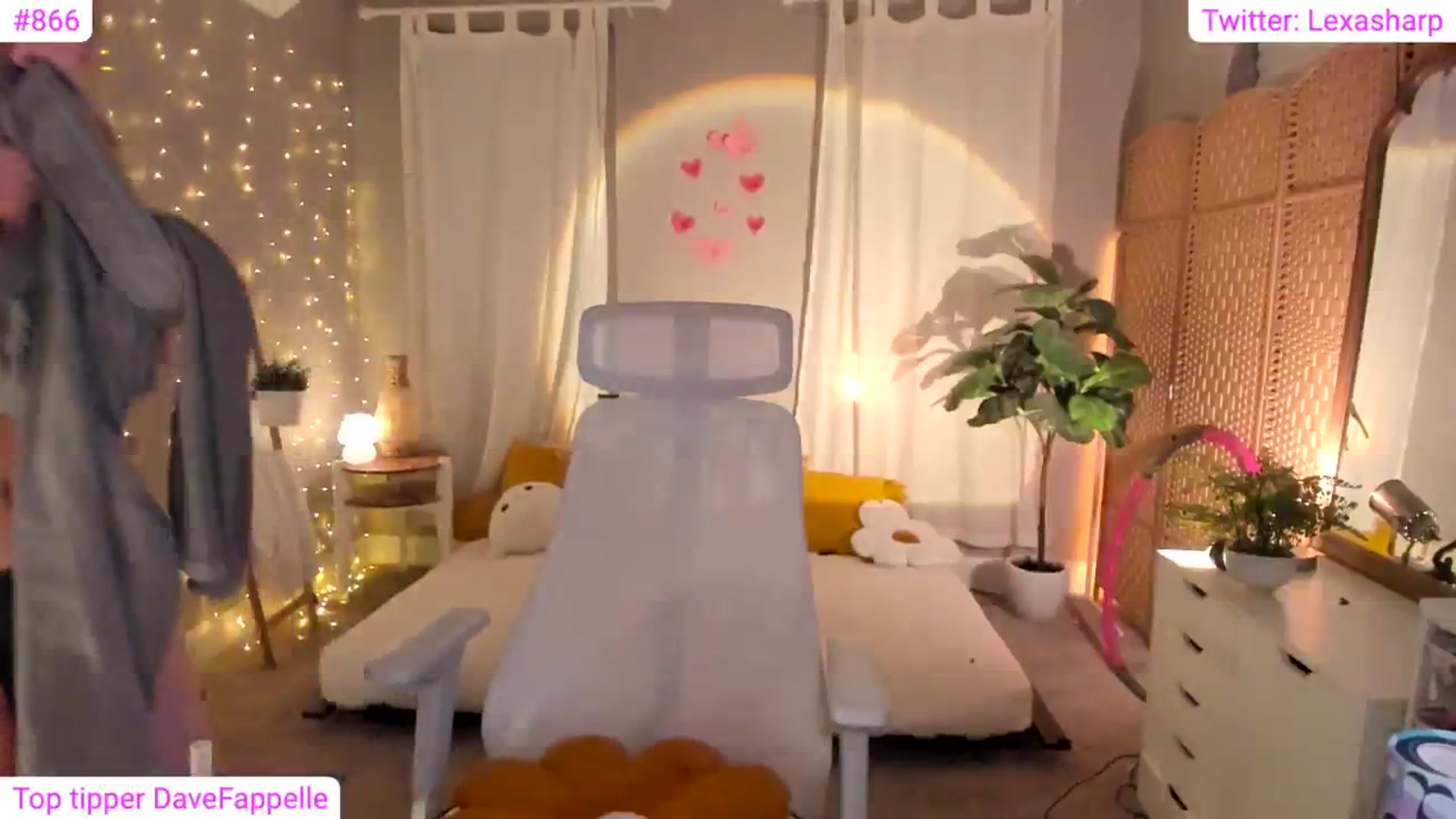 Gallery image thumbnail from alexasharp's myfreecams stream on, 02/07/2024, 03:00 image 9 of 20