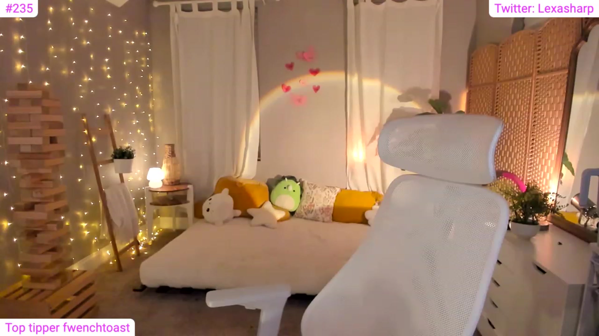 Gallery image thumbnail from alexasharp's myfreecams stream on, 02/08/2024, 24:14 image 17 of 20