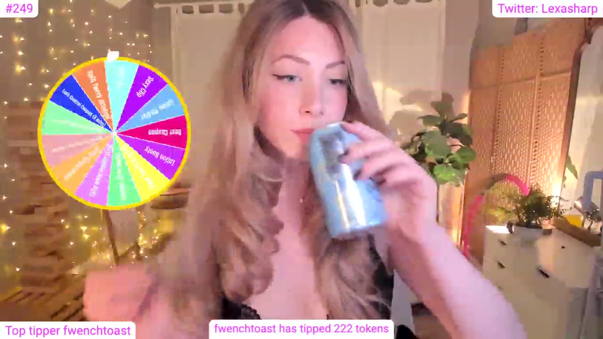 Gallery image thumbnail from alexasharp's myfreecams stream on, 02/08/2024, 24:14 image 12 of 20