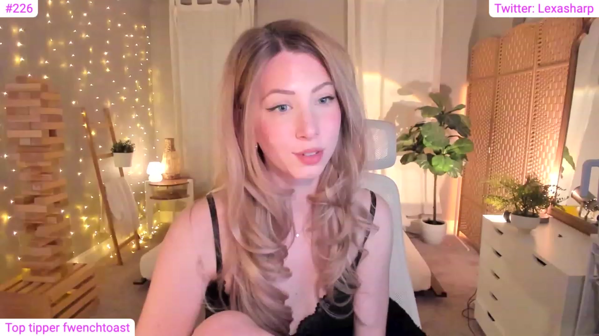 Gallery image thumbnail from alexasharp's myfreecams stream on, 02/08/2024, 24:29 image 13 of 20