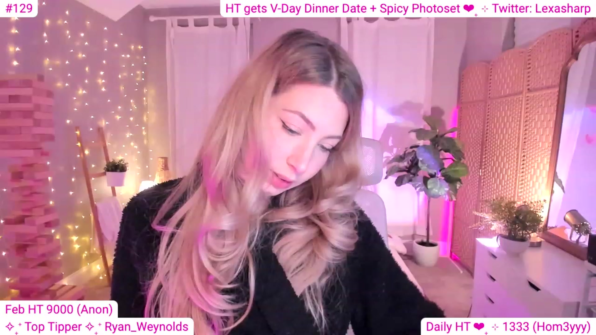 Gallery image thumbnail from alexasharp's myfreecams stream on, 02/10/2024, 04:38 image 18 of 20