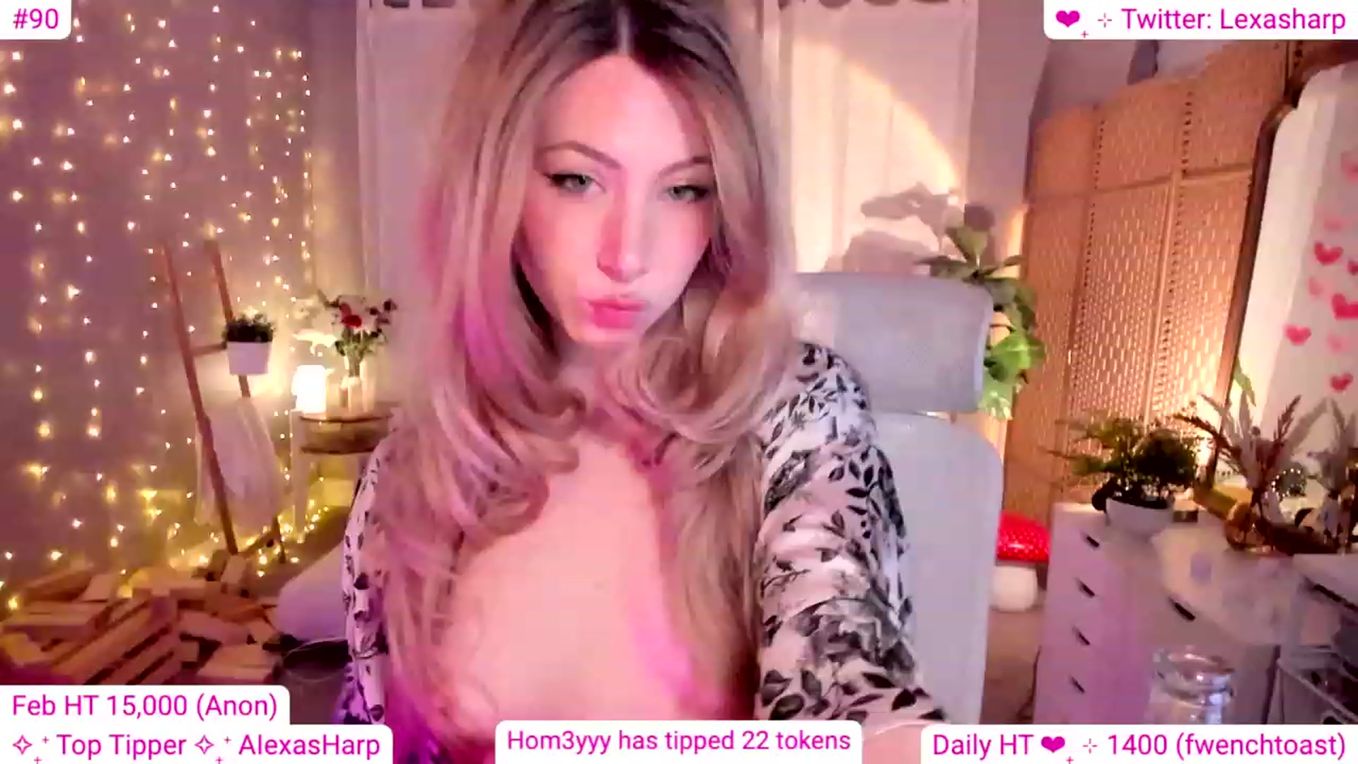 Gallery image thumbnail from alexasharp's myfreecams stream on, 02/17/2024, 05:51 image 1 of 20