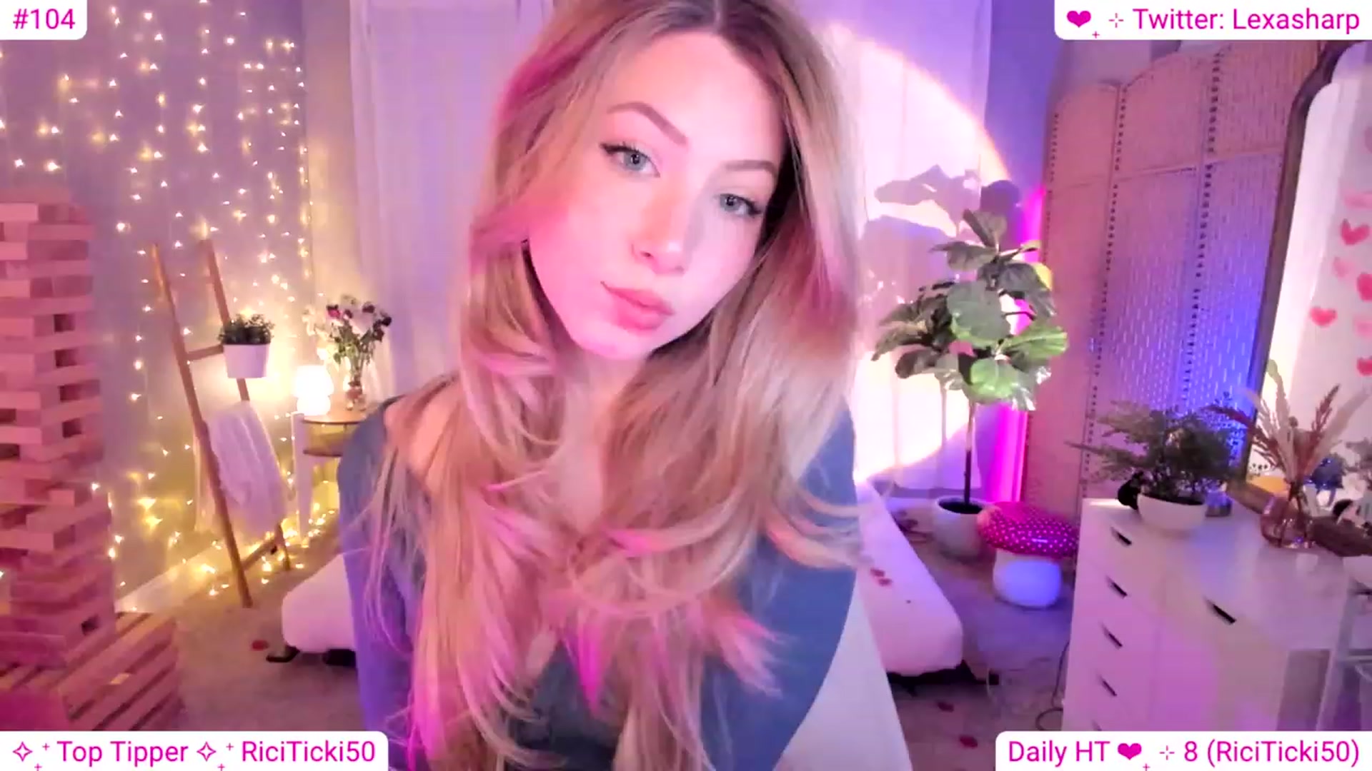 Gallery image thumbnail from alexasharp's myfreecams stream on, 02/24/2024, 02:21 image 1 of 20