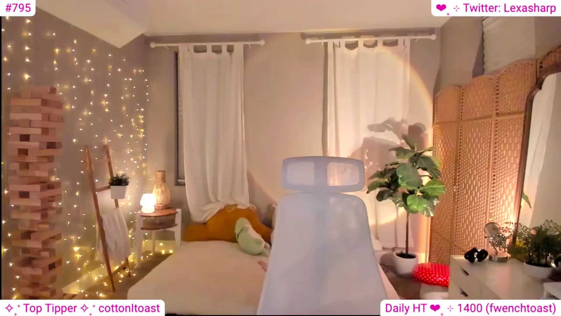 Gallery image thumbnail from alexasharp's myfreecams stream on, 03/23/2024, 03:11 image 9 of 20