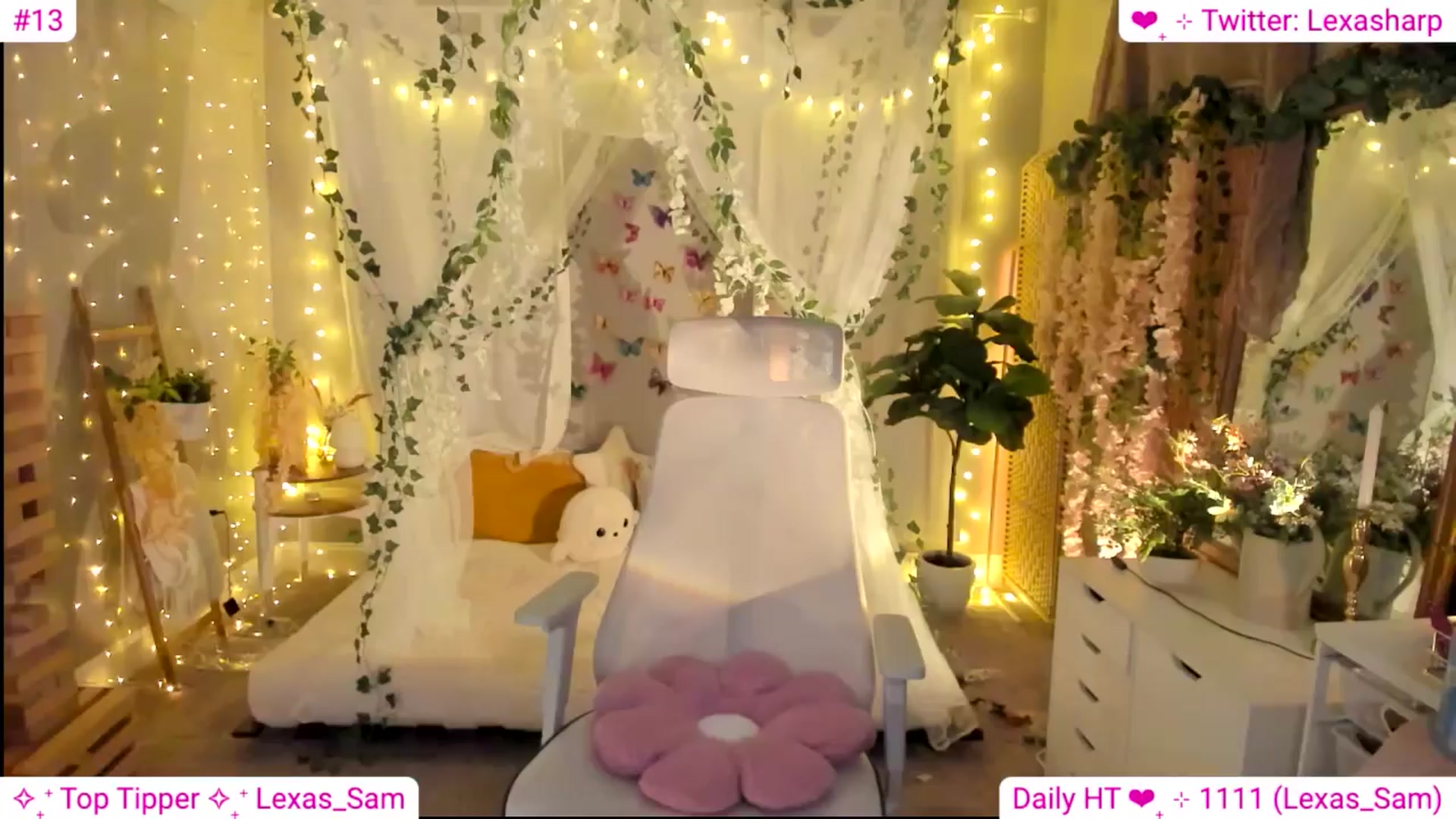 Gallery image thumbnail from alexasharp's myfreecams stream on, 04/04/2024, 01:24 image 4 of 20