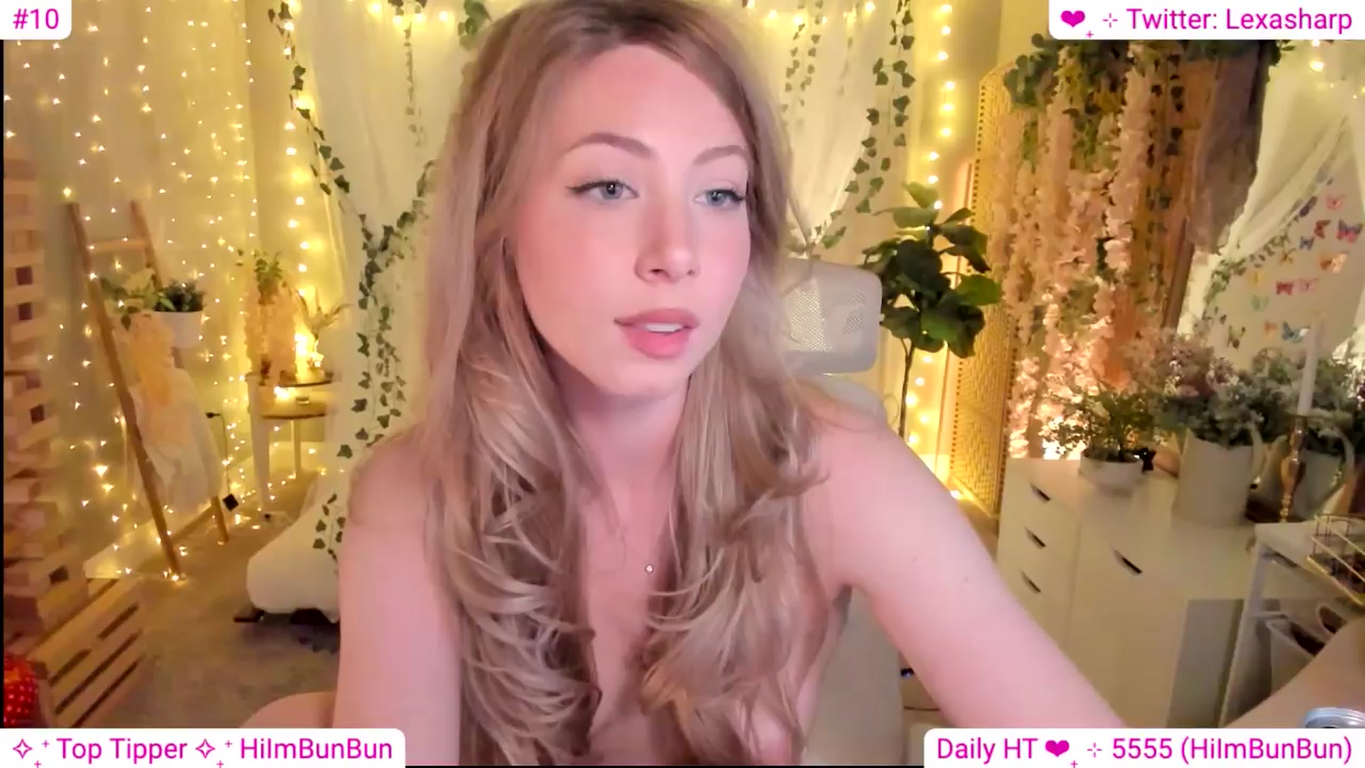 Gallery image thumbnail from alexasharp's myfreecams stream on, 04/06/2024, 04:53 image 18 of 20