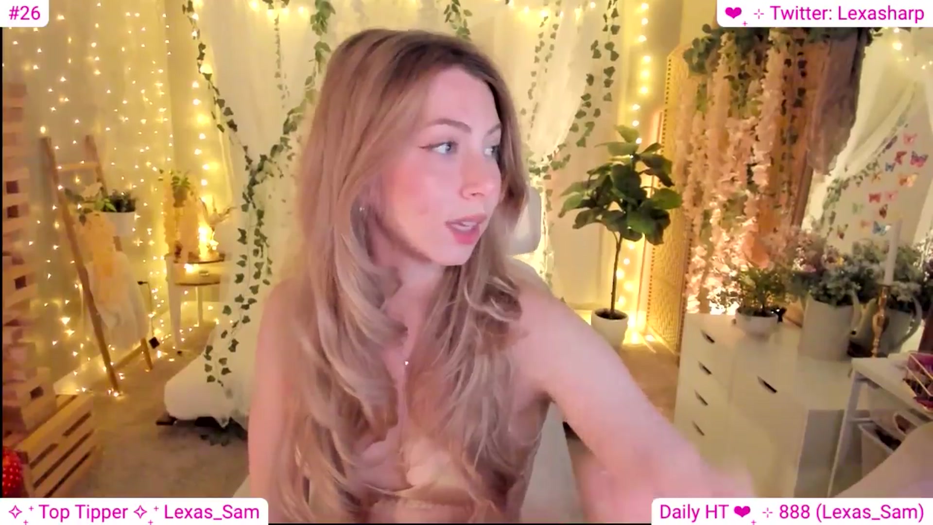 Gallery image thumbnail from alexasharp's myfreecams stream on, 04/12/2024, 01:40 image 19 of 20