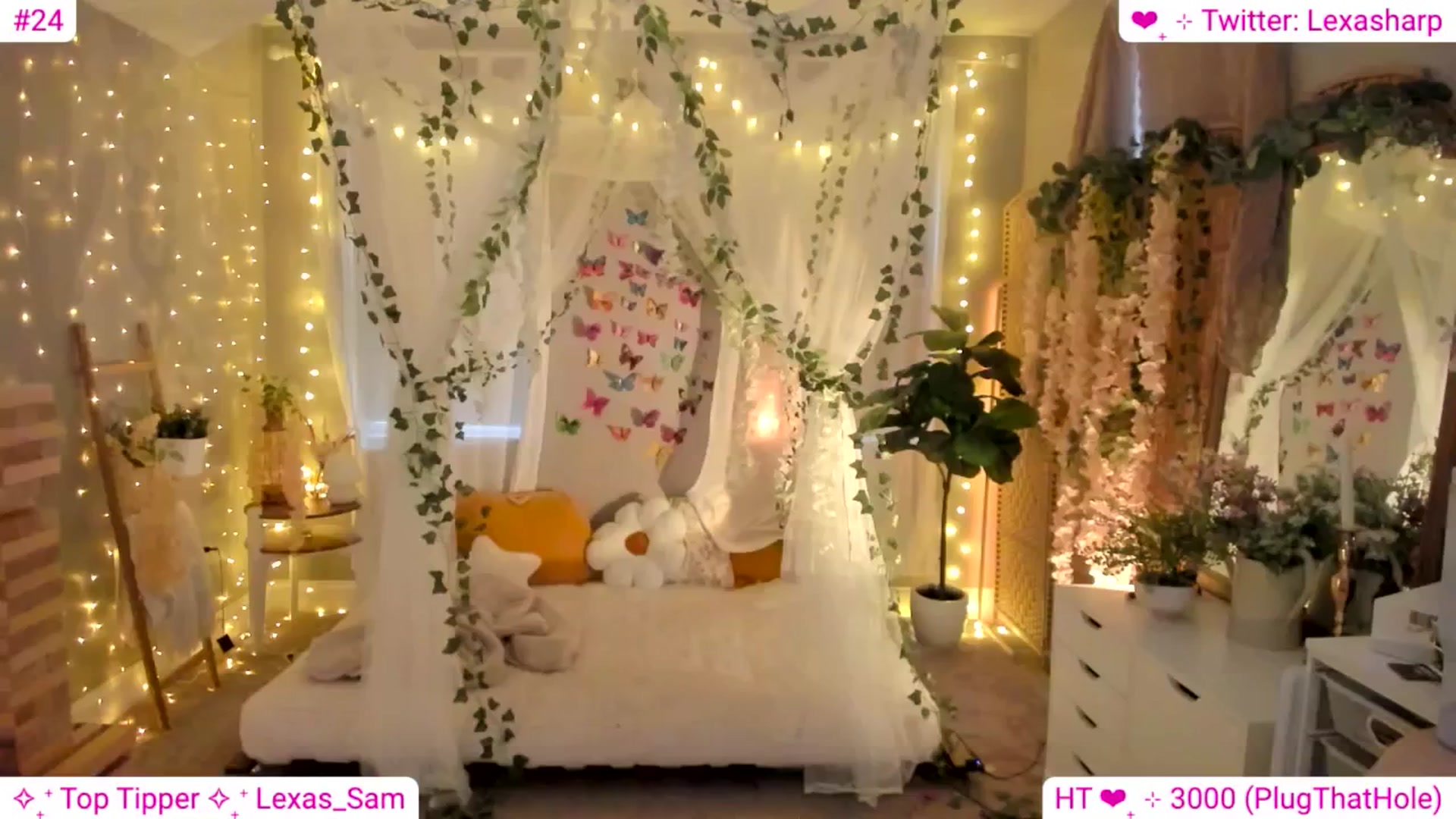 Gallery image thumbnail from alexasharp's myfreecams stream on, 04/24/2024, 23:36 image 17 of 20