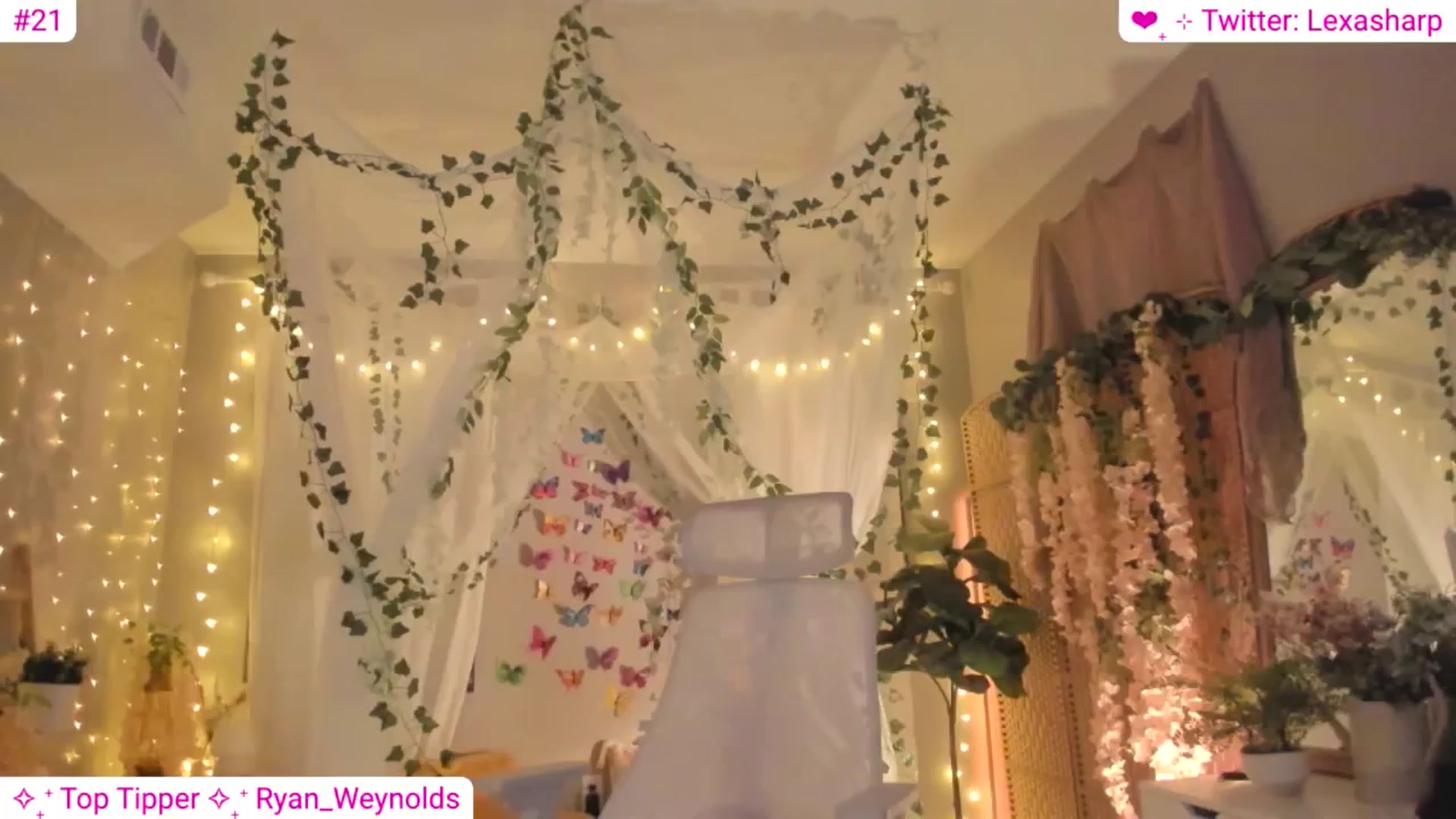 Gallery image thumbnail from alexasharp's myfreecams stream on, 04/28/2024, 02:08 image 1 of 20