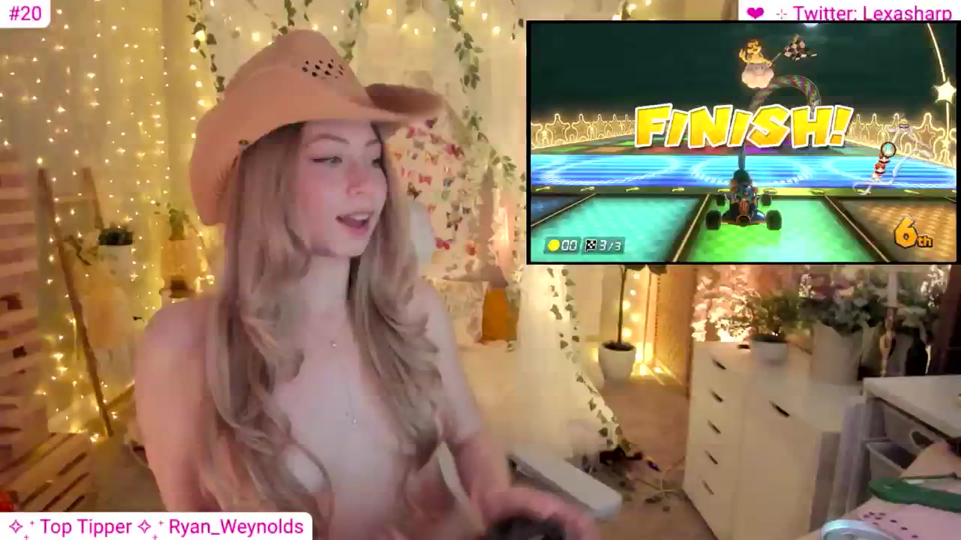 Gallery image thumbnail from alexasharp's myfreecams stream on, 04/28/2024, 06:08 image 13 of 20