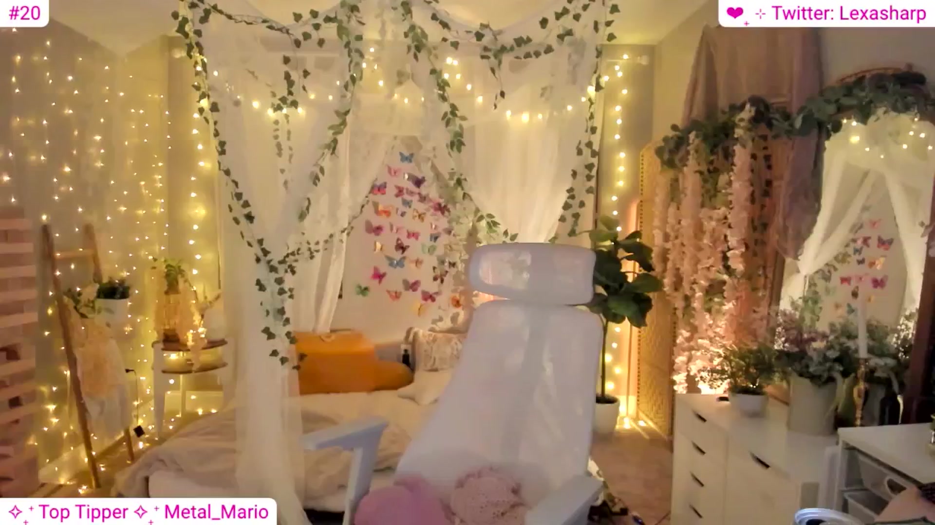 Gallery image thumbnail from alexasharp's myfreecams stream on, 04/28/2024, 06:08 image 8 of 20