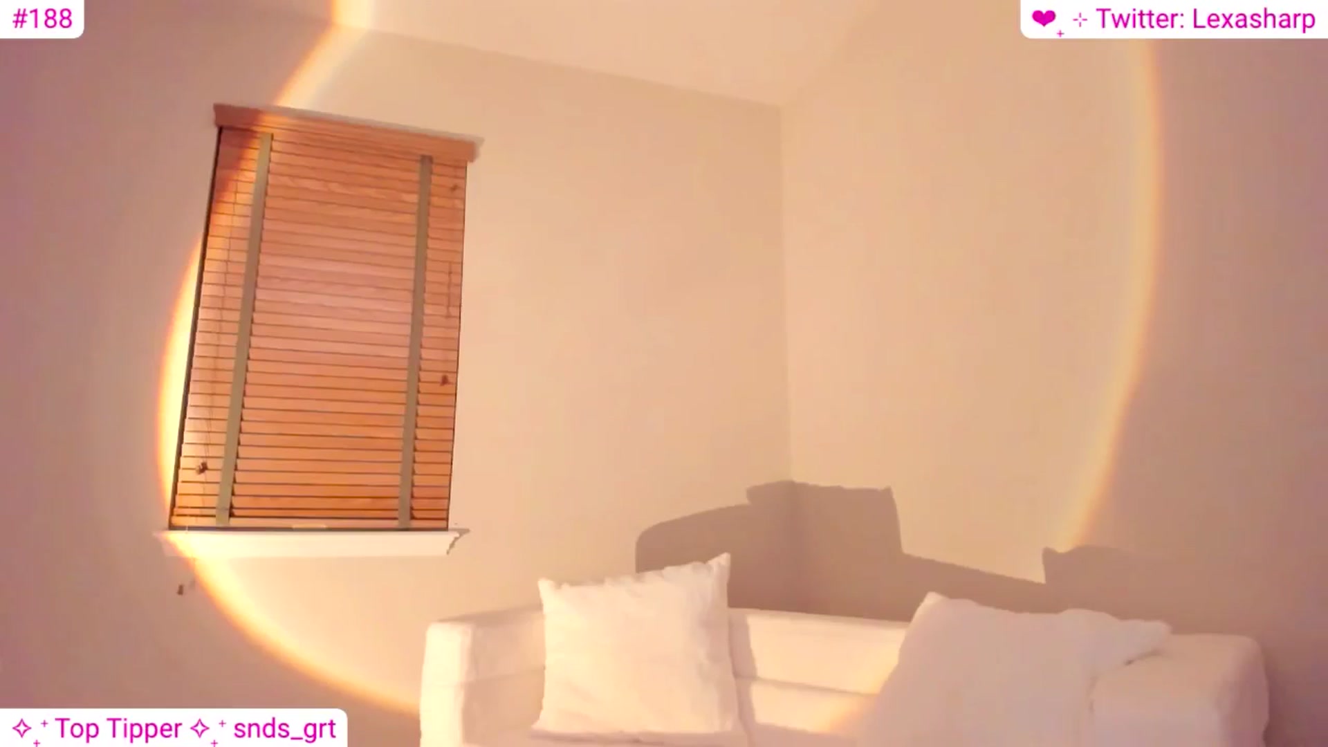 Gallery image thumbnail from alexasharp's myfreecams stream on, 06/06/2024, 03:54 image 4 of 20