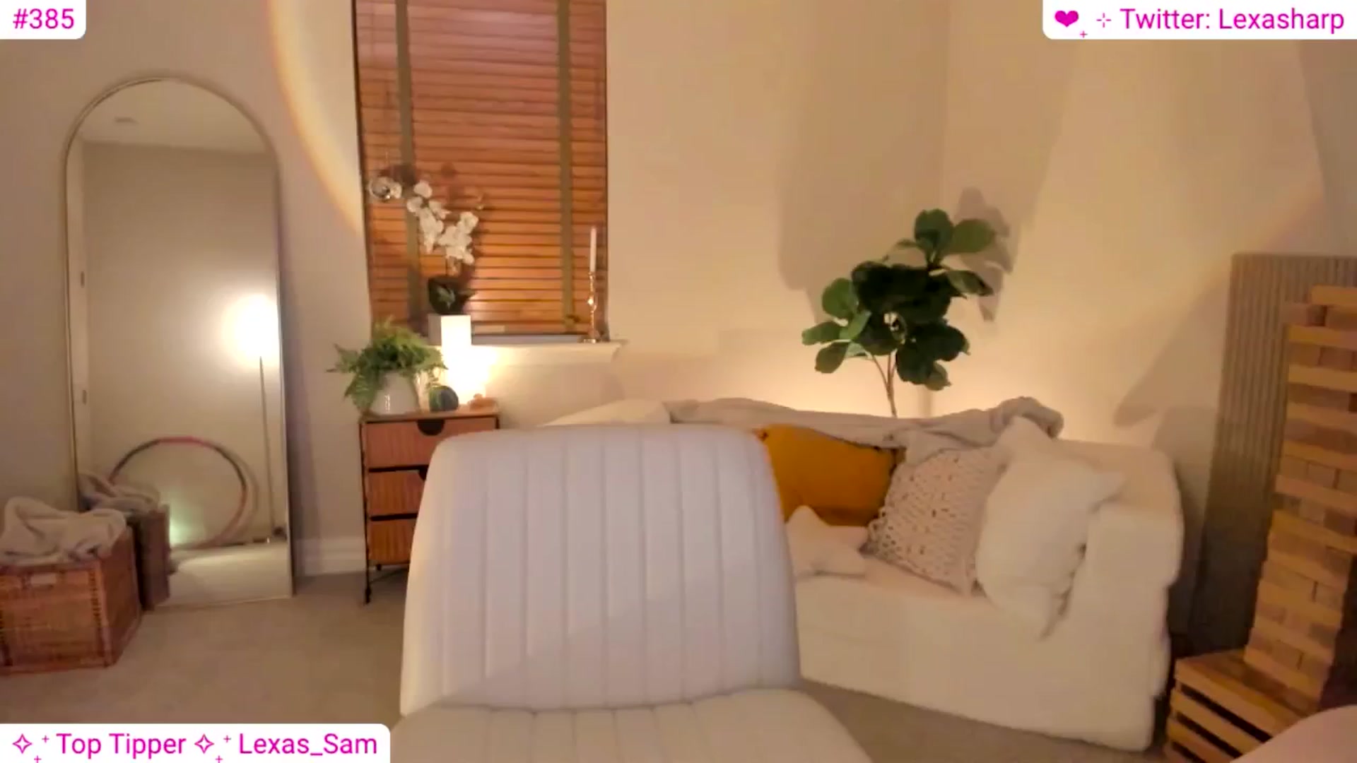 Gallery image thumbnail from alexasharp's myfreecams stream on, 07/18/2024, 03:59 image 4 of 20