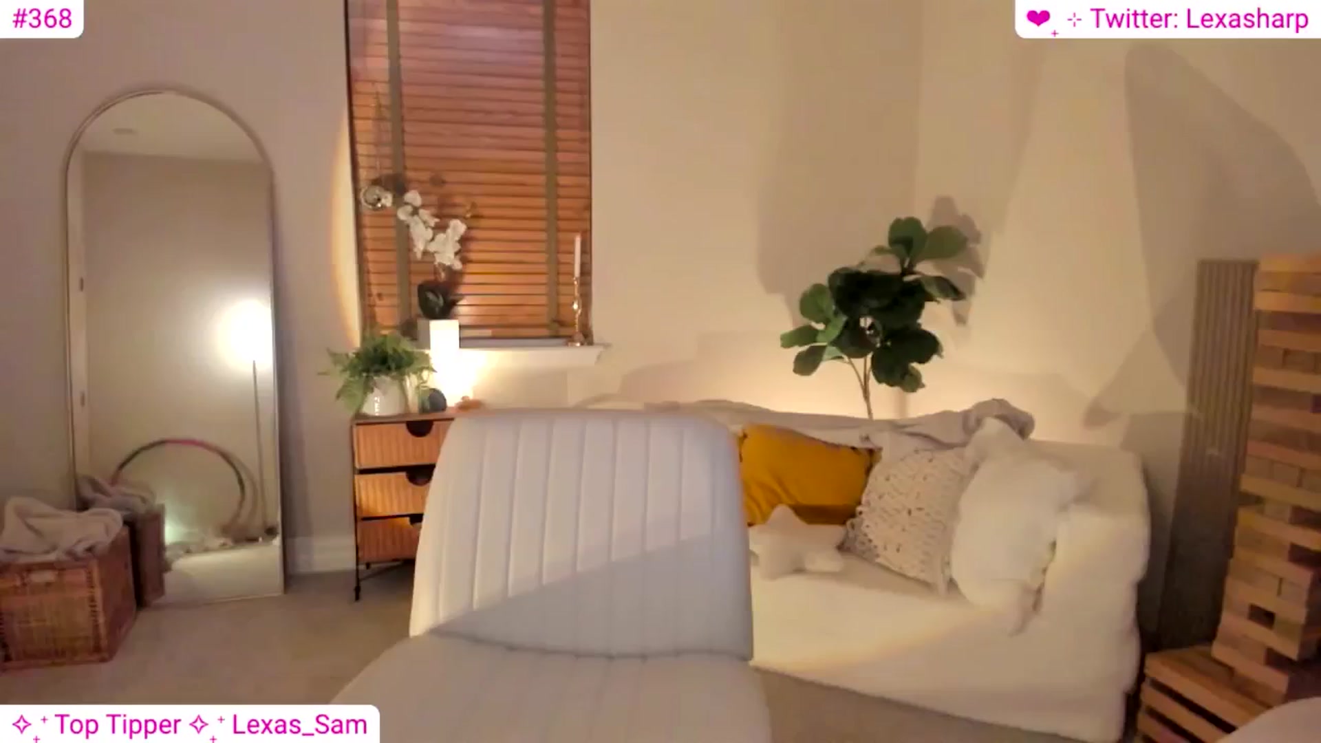 Gallery image thumbnail from alexasharp's myfreecams stream on, 07/18/2024, 03:59 image 14 of 20