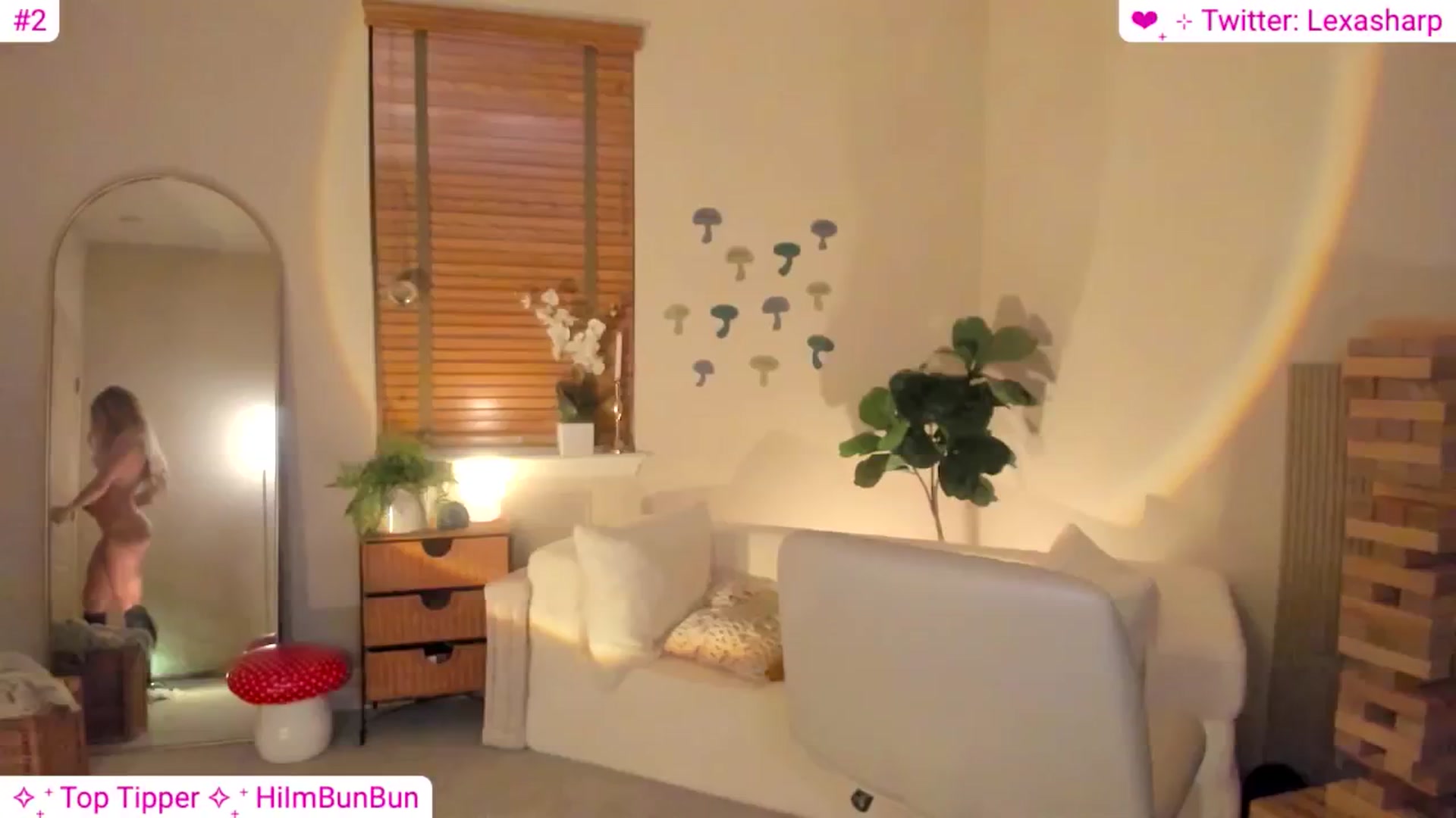 Gallery image thumbnail from alexasharp's myfreecams stream on, 08/02/2024, 04:03 image 16 of 20