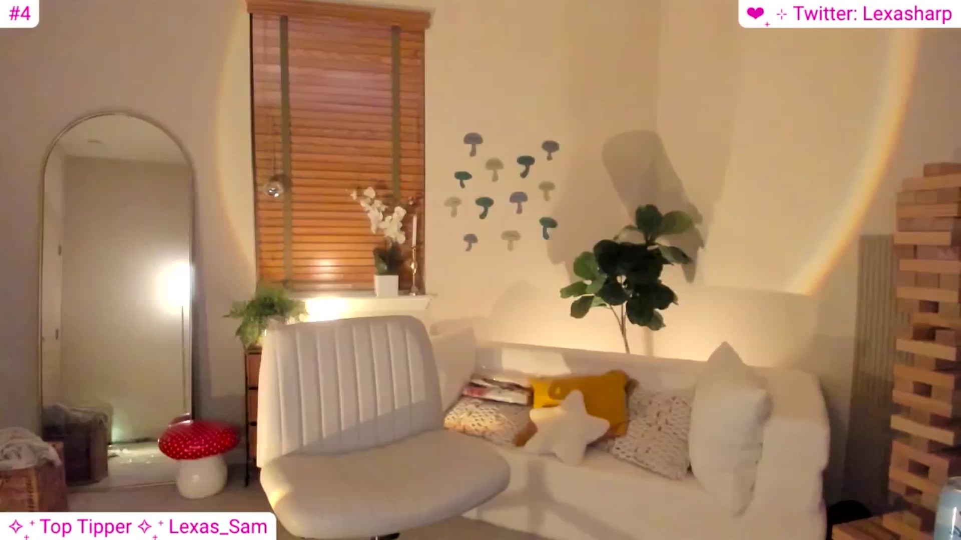 Gallery image thumbnail from alexasharp's myfreecams stream on, 08/03/2024, 03:57 image 10 of 20