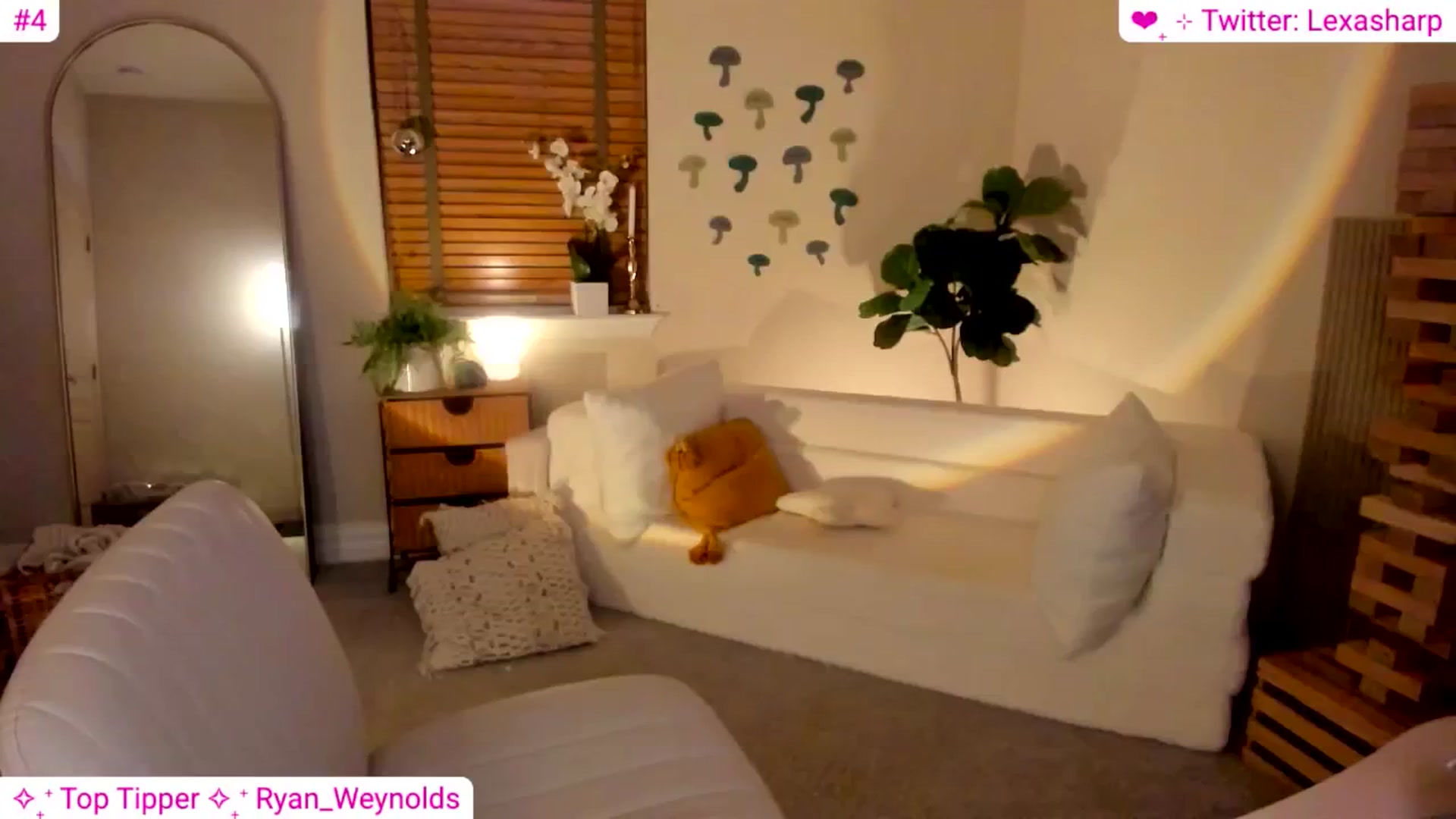 Gallery image thumbnail from alexasharp's myfreecams stream on, 08/04/2024, 03:19 image 20 of 20