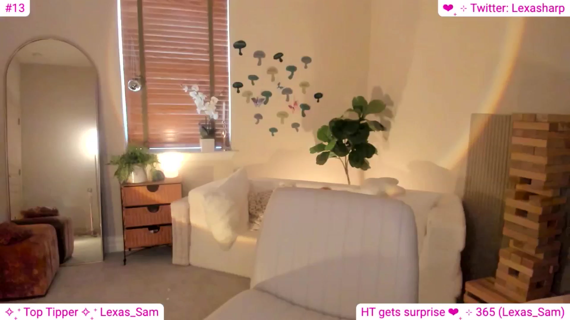 Gallery image thumbnail from alexasharp's myfreecams stream on, 08/12/2024, 21:56 image 1 of 20