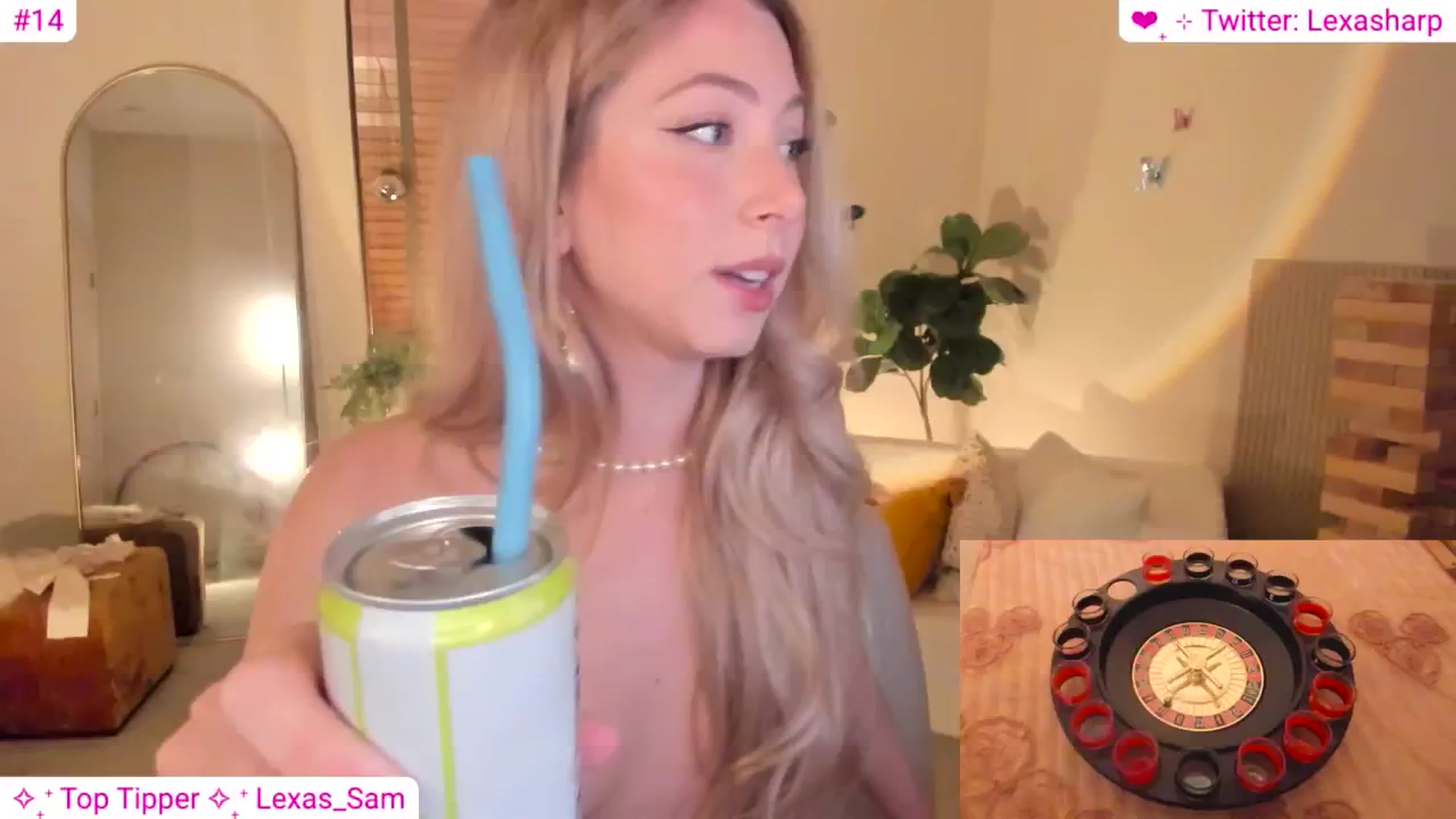 Gallery image thumbnail from alexasharp's myfreecams stream on, 08/17/2024, 04:35 image 6 of 20