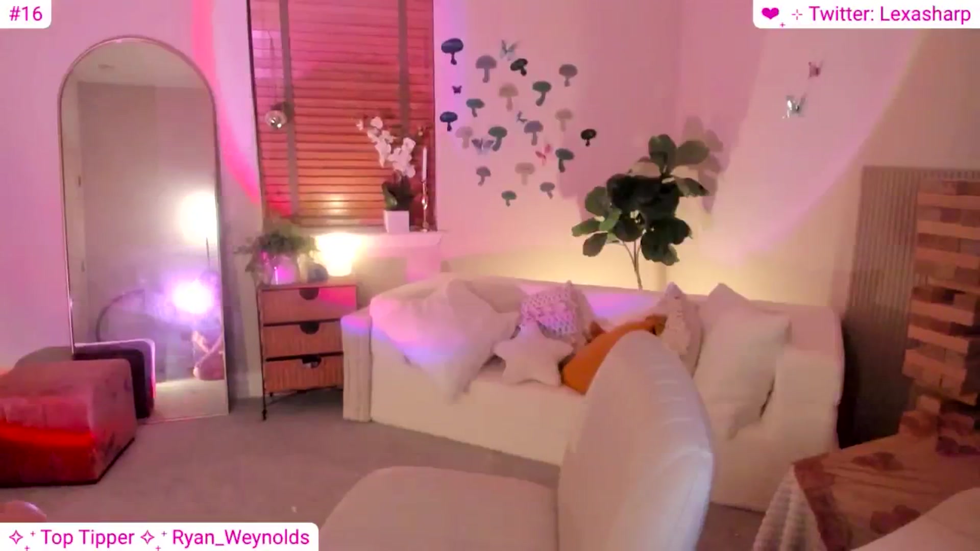 Gallery image thumbnail from alexasharp's myfreecams stream on, 08/18/2024, 06:53 image 2 of 20