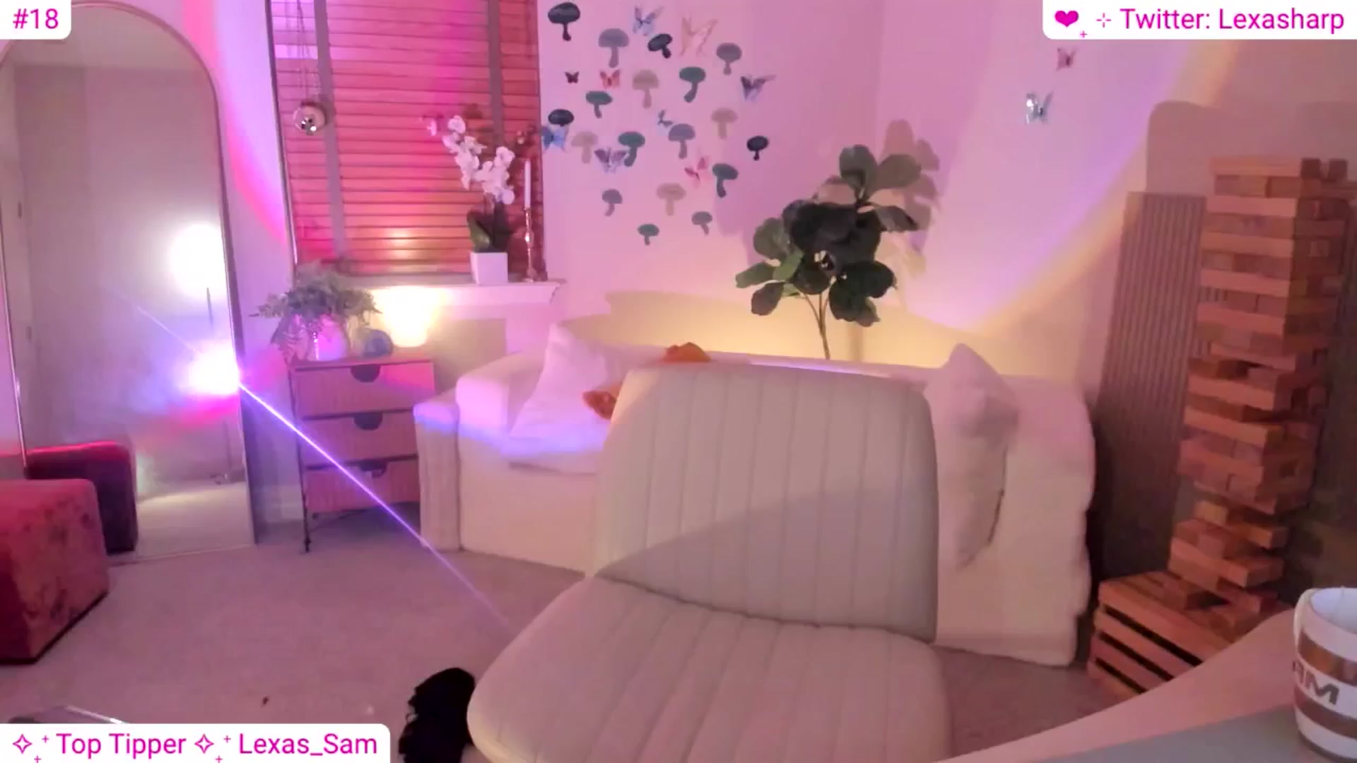 Gallery image thumbnail from alexasharp's myfreecams stream on, 08/21/2024, 02:59 image 8 of 20