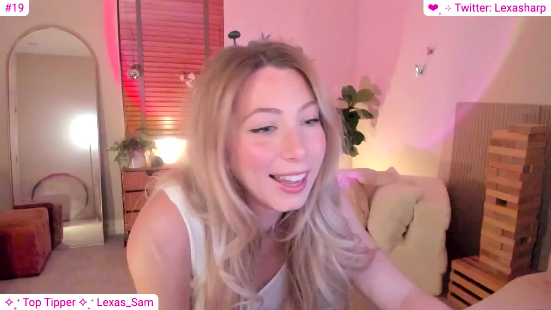 Gallery image thumbnail from alexasharp's myfreecams stream on, 08/23/2024, 04:33 image 2 of 20