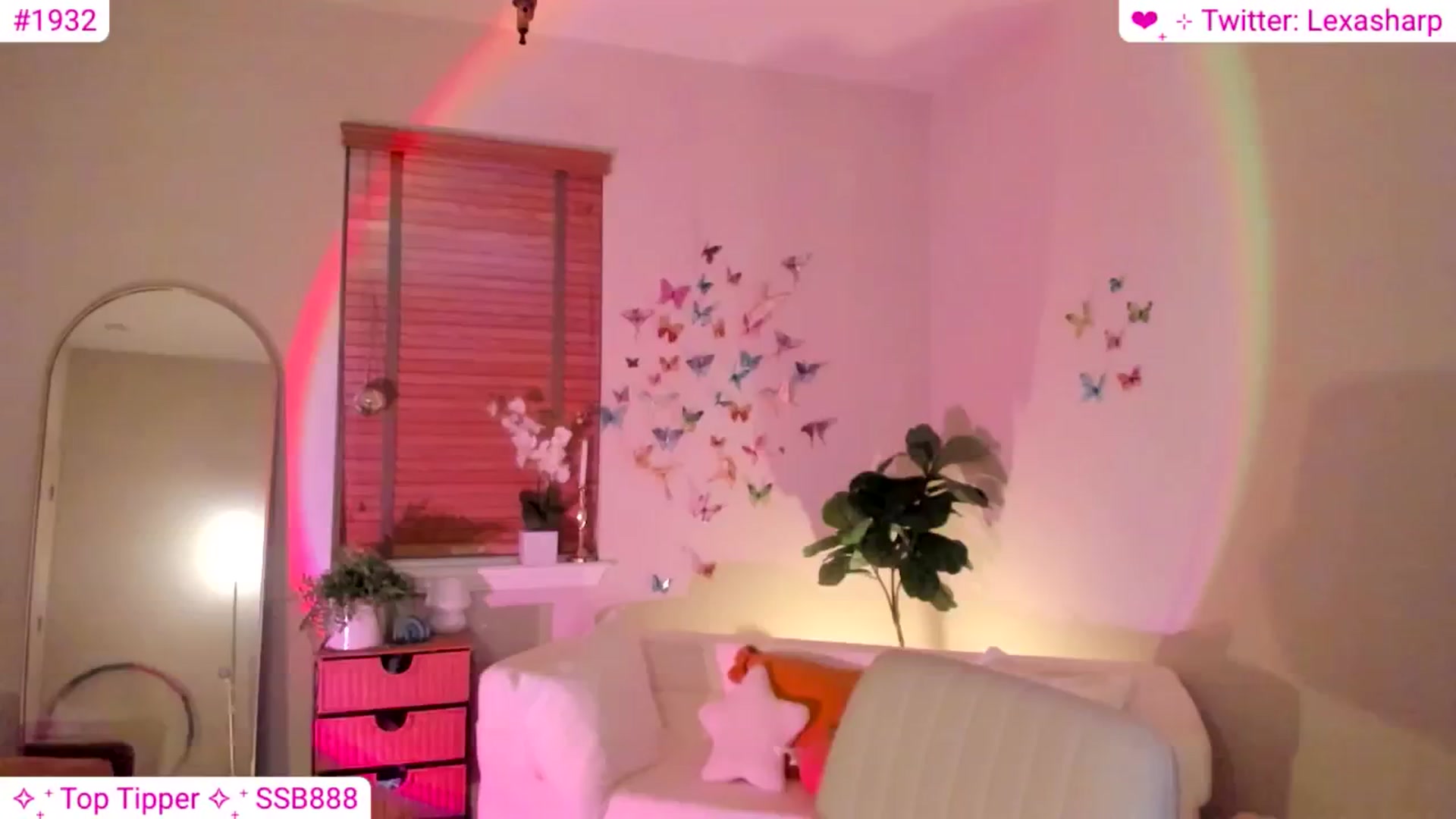 Gallery image thumbnail from alexasharp's myfreecams stream on, 09/20/2024, 04:22 image 13 of 20