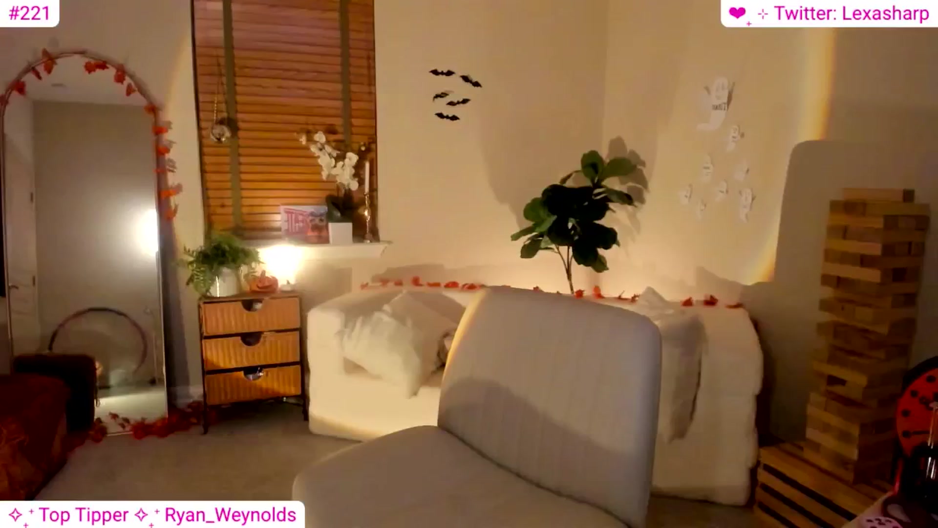 Gallery image thumbnail from alexasharp's myfreecams stream on, 11/01/2024, 04:19 image 20 of 20