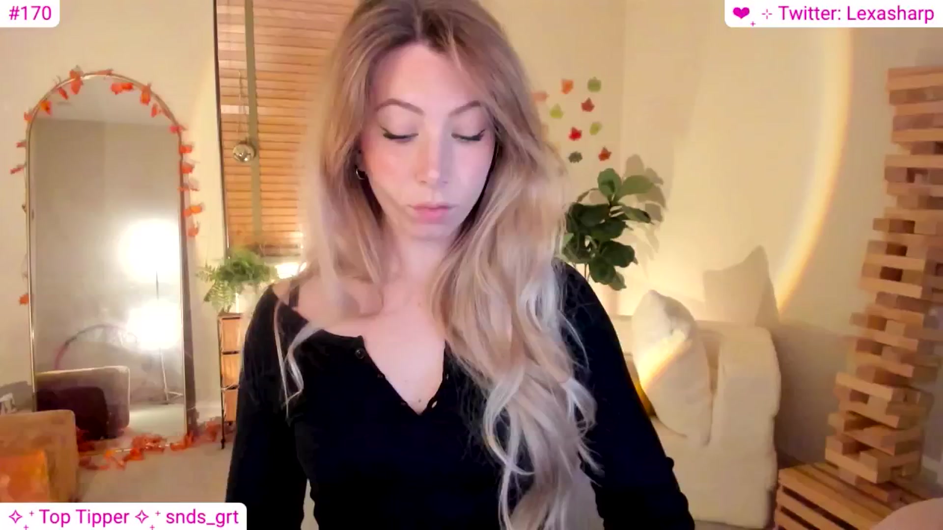 Gallery image thumbnail from alexasharp's myfreecams stream on, 11/23/2024, 05:45 image 1 of 20