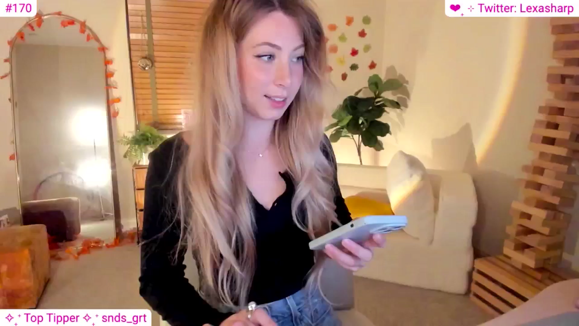 Gallery image thumbnail from alexasharp's myfreecams stream on, 11/23/2024, 05:45 image 2 of 20