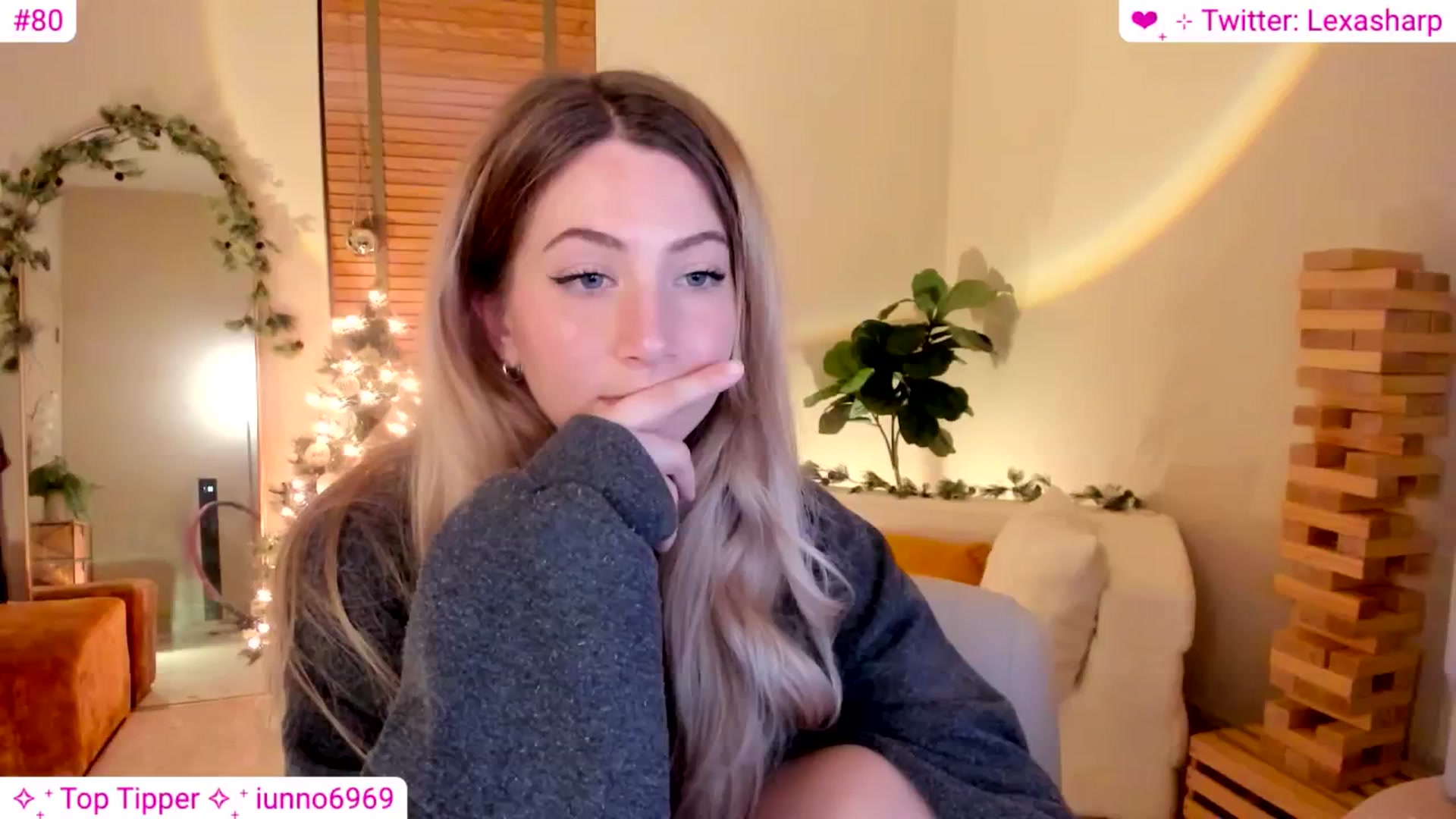 Gallery image thumbnail from alexasharp's myfreecams stream on, 12/14/2024, 07:18 image 18 of 20