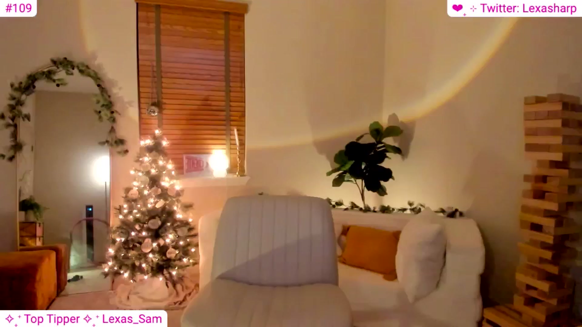Gallery image thumbnail from alexasharp's myfreecams stream on, 12/21/2024, 05:19 image 5 of 20