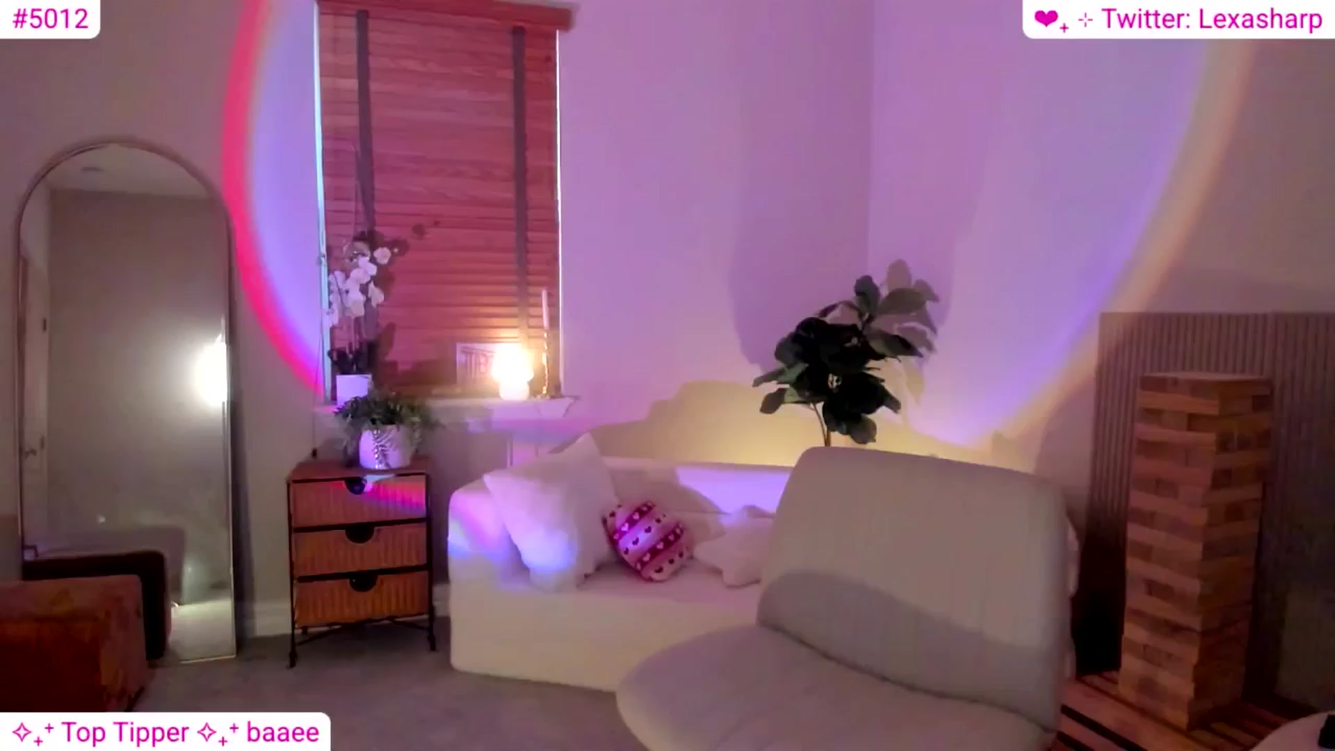 Gallery image thumbnail from alexasharp's myfreecams stream on, 02/07/2025, 24:11 image 3 of 20