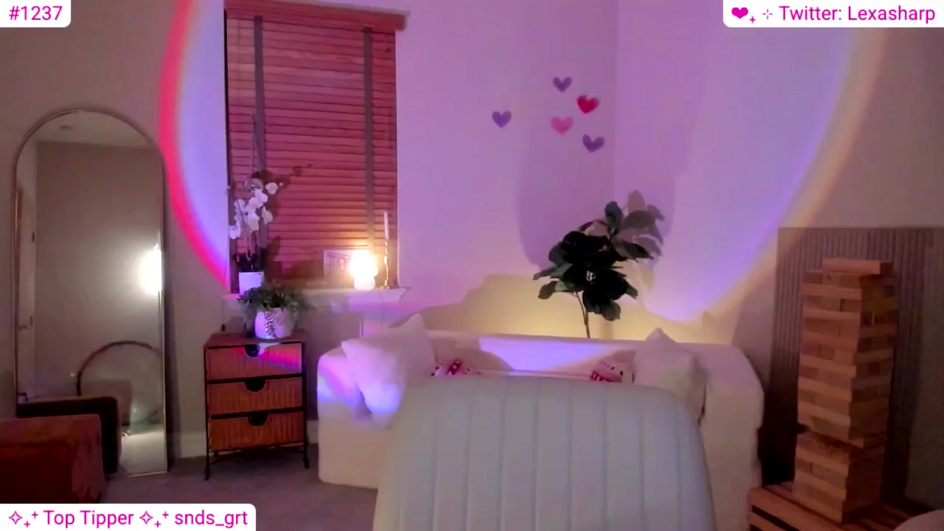 Gallery image thumbnail from alexasharp's myfreecams stream on, 02/07/2025, 24:11 image 13 of 20