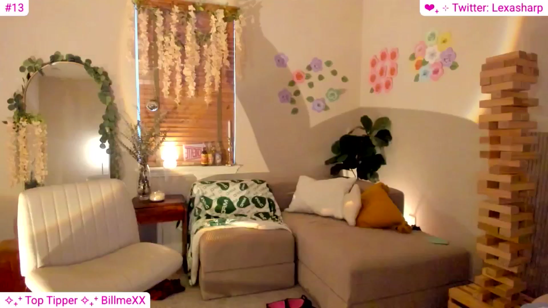 Gallery image thumbnail from alexasharp's myfreecams stream on, 04/08/2025, 24:22 image 11 of 20