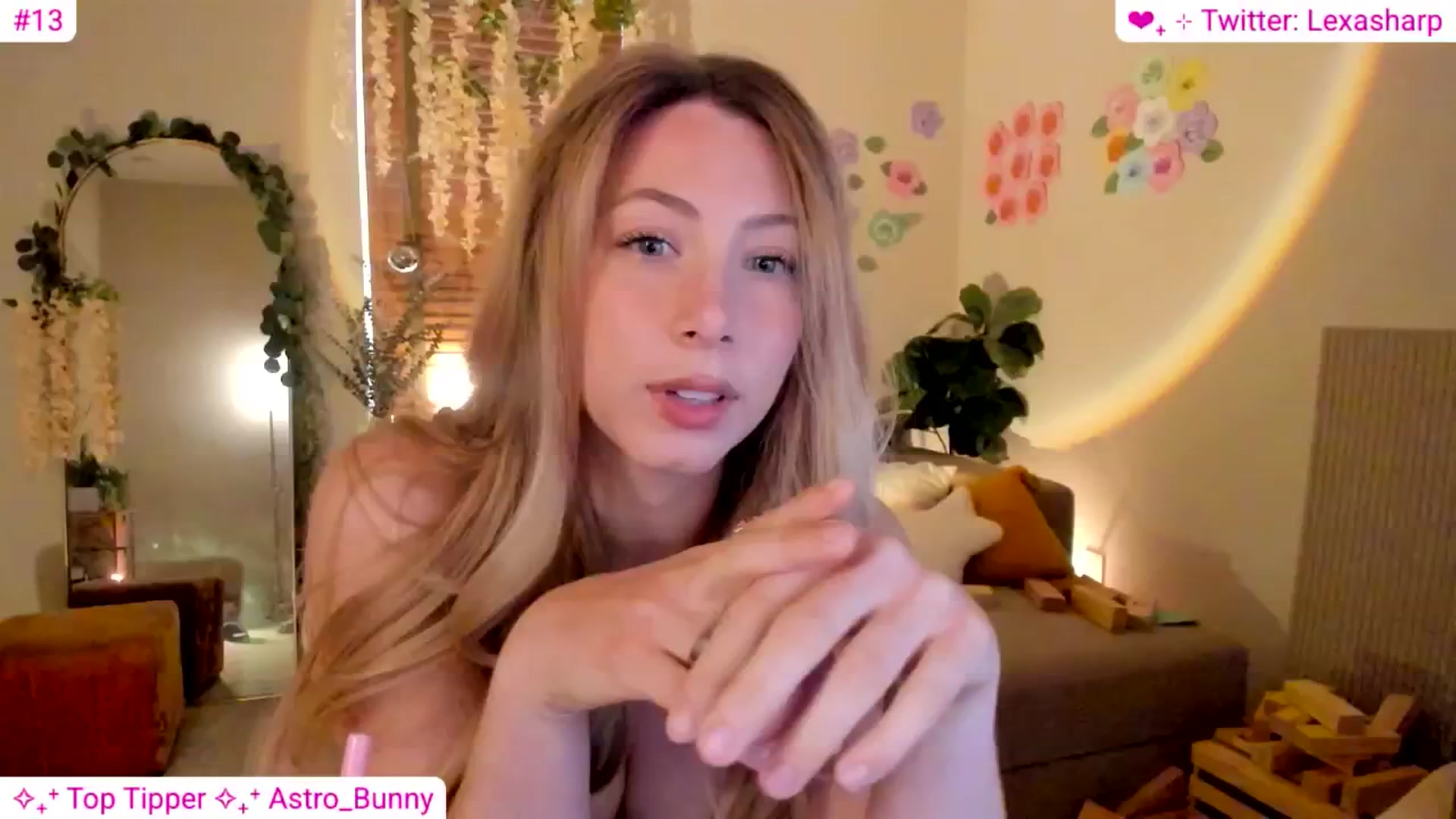Gallery image thumbnail from alexasharp's myfreecams stream on, 04/08/2025, 22:41 image 19 of 20