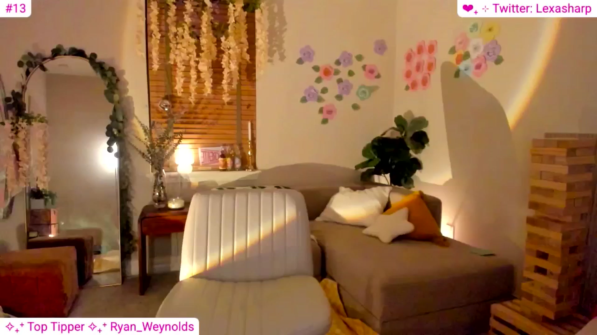 Gallery image thumbnail from alexasharp's myfreecams stream on, 04/12/2025, 02:10 image 19 of 20