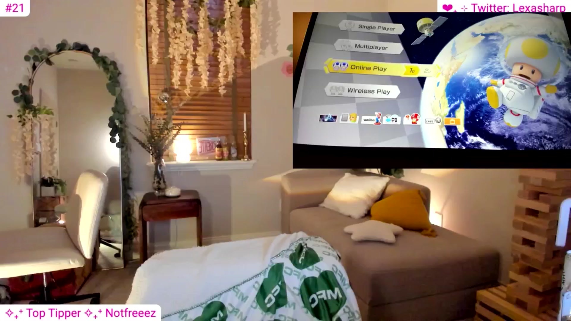Gallery image thumbnail from alexasharp's myfreecams stream on, 04/20/2025, 07:16 image 8 of 20