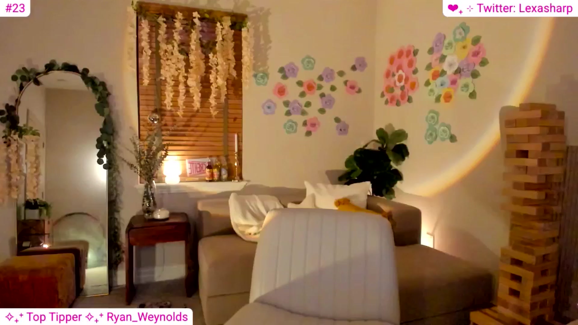 Gallery image thumbnail from alexasharp's myfreecams stream on, 04/27/2025, 03:17 image 9 of 20
